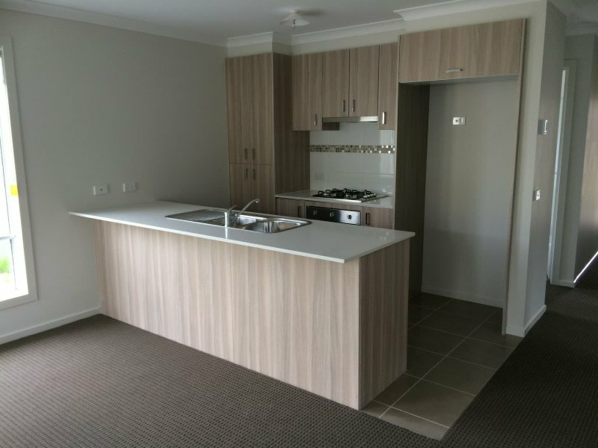 11 Bibury Street Cranbourne North VIC, Cranbourne North - Thumbnail 2