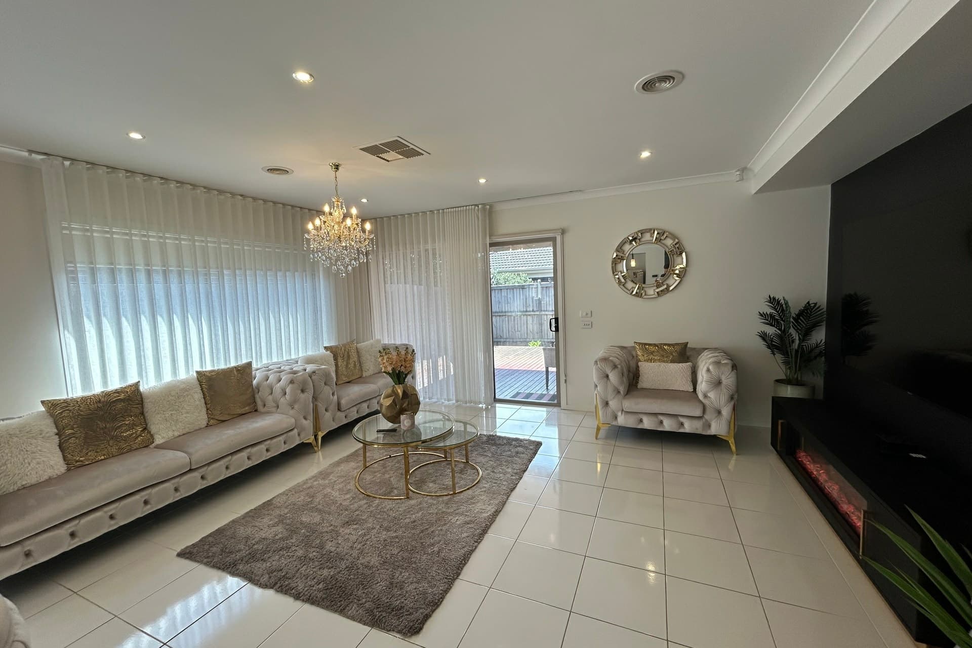 16 Strettle Crescent Cranbourne North VIC, Cranbourne North - Thumbnail 2