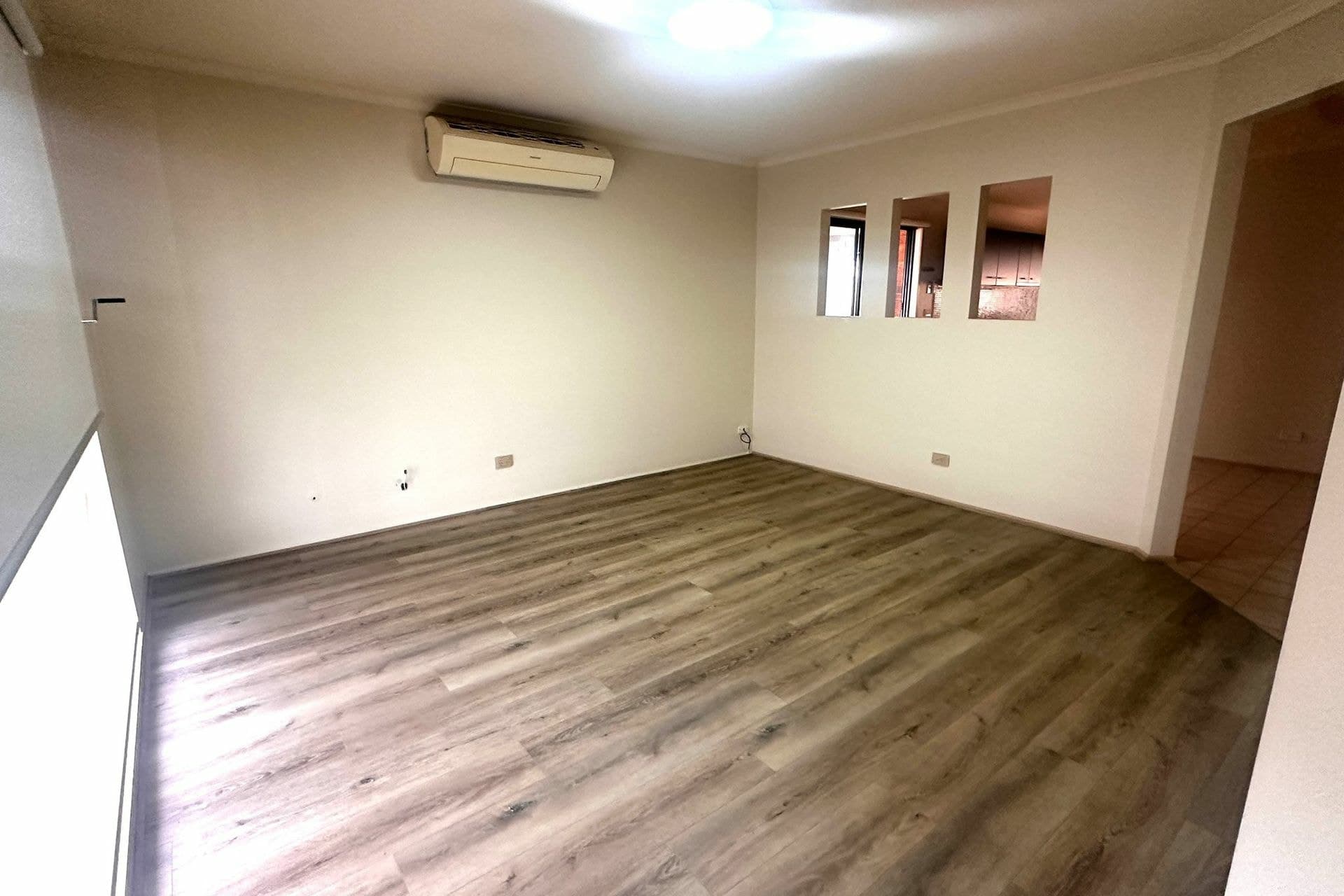 26 Josephine Avenue Cranbourne North VIC, Cranbourne North - Thumbnail 3