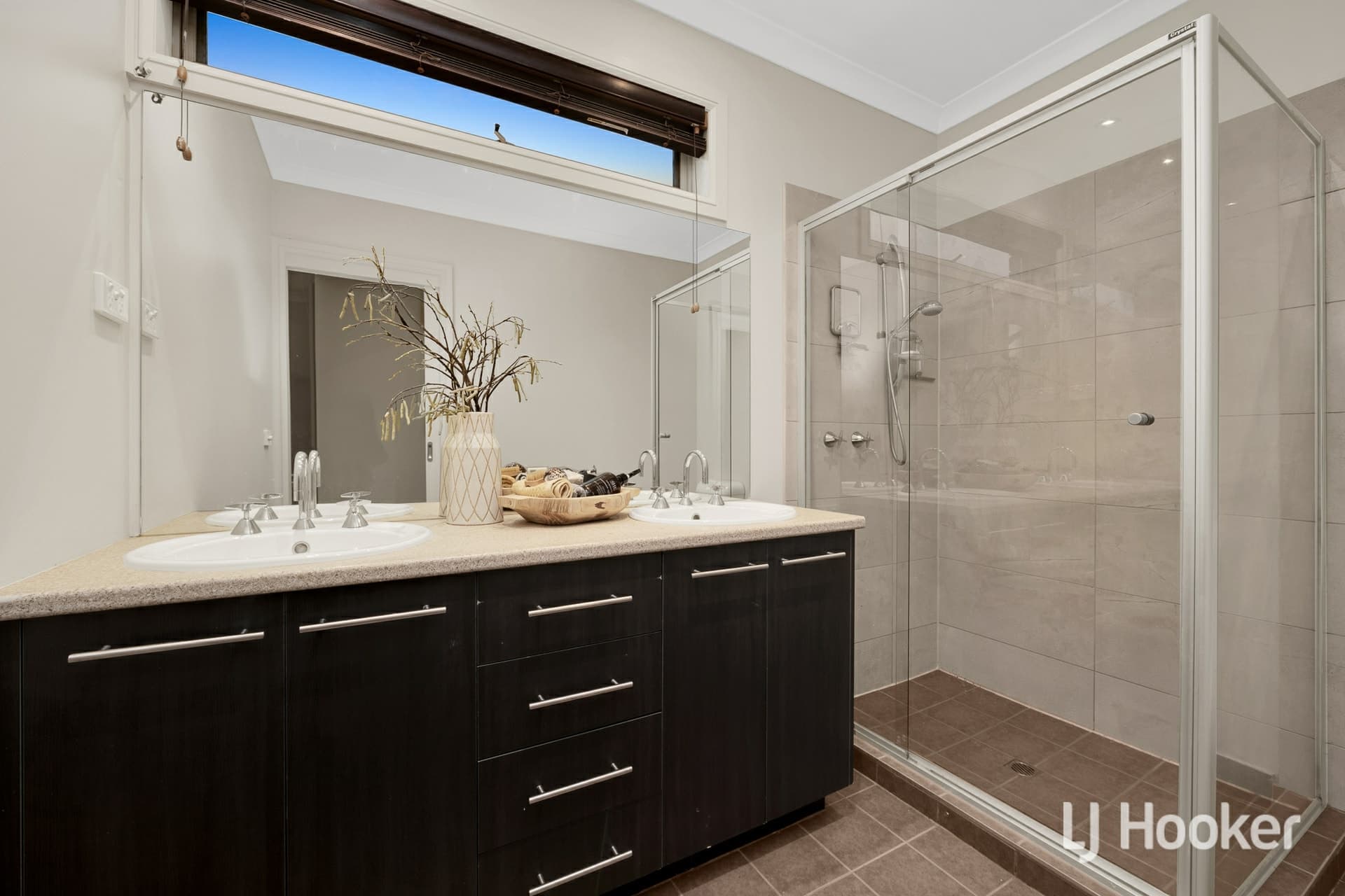 8 Suffolk Court Cranbourne North VIC, Cranbourne North - Thumbnail 6