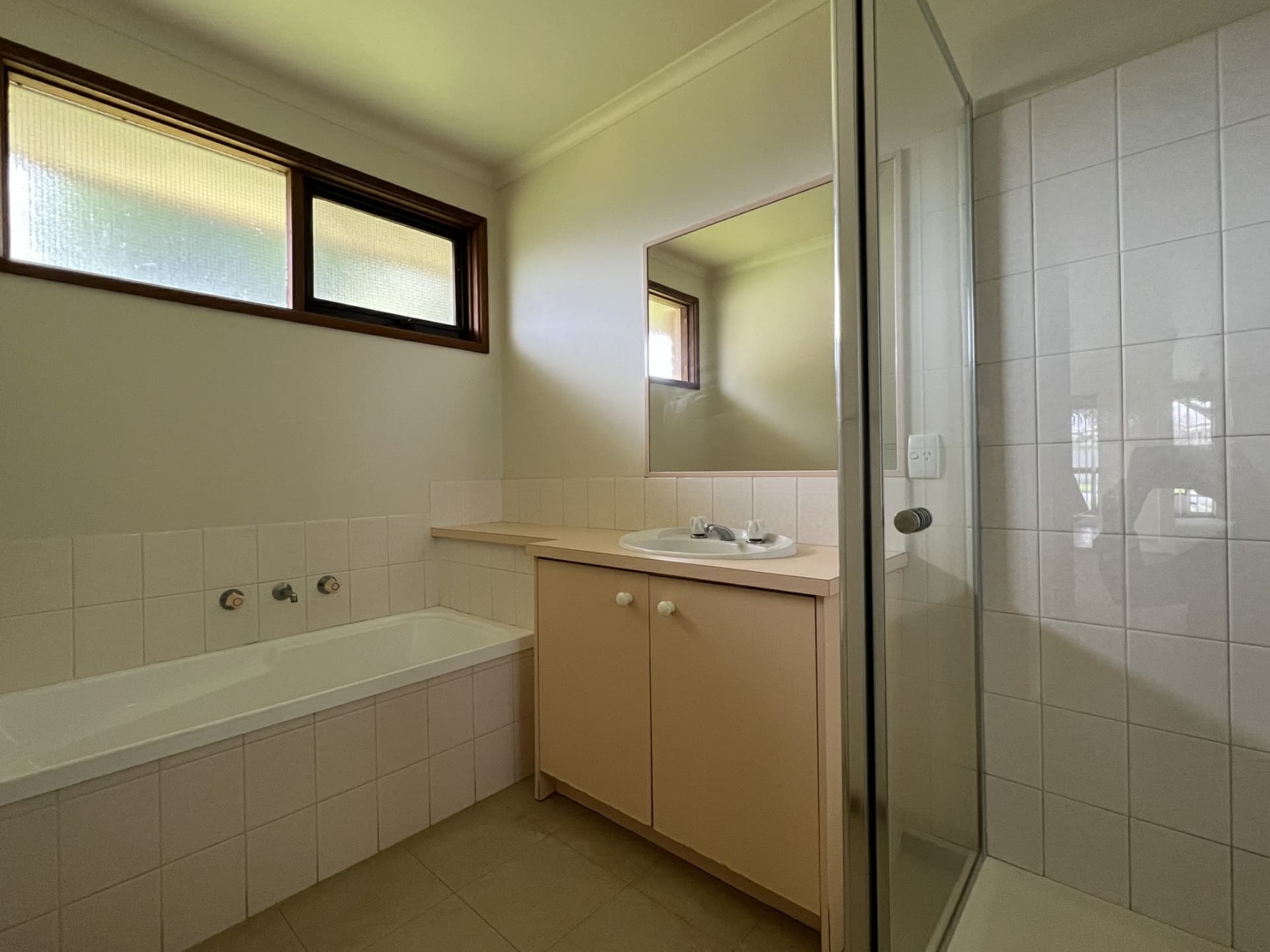 39 Josephine Avenue Cranbourne North VIC, Cranbourne North - Thumbnail 3