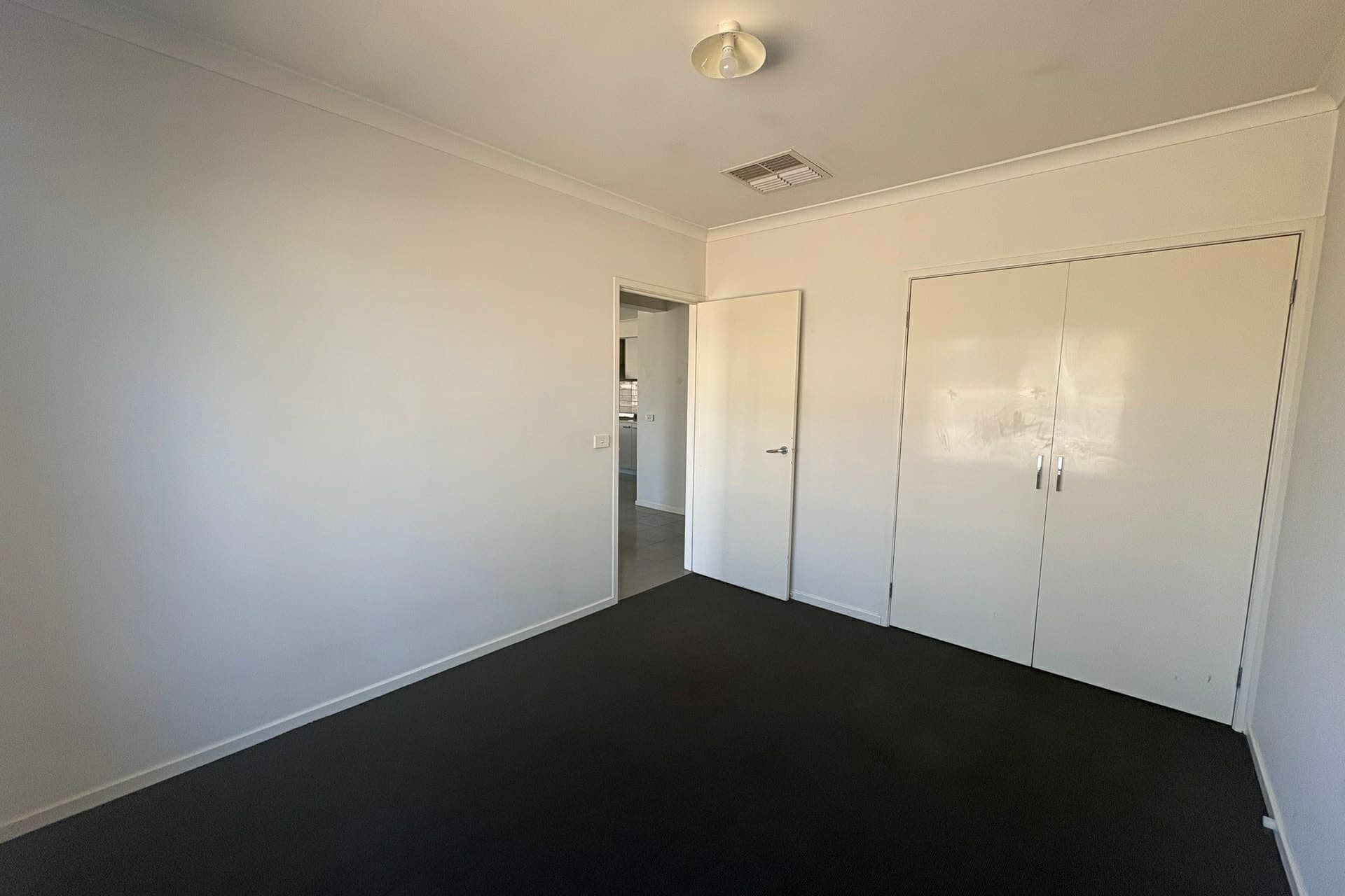 37 Copernicus Circuit Cranbourne West VIC, Cranbourne West - Thumbnail 8