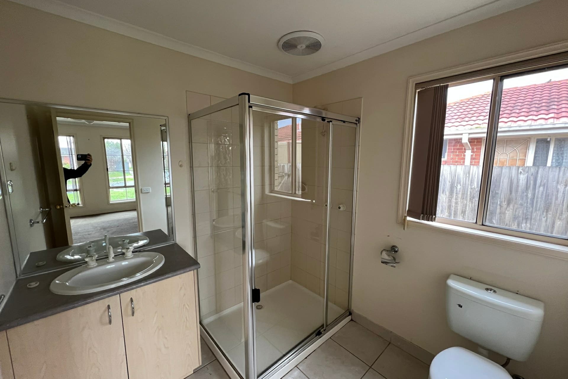 17 Fairhaven Boulevard Cranbourne West VIC, Cranbourne West - Thumbnail 6