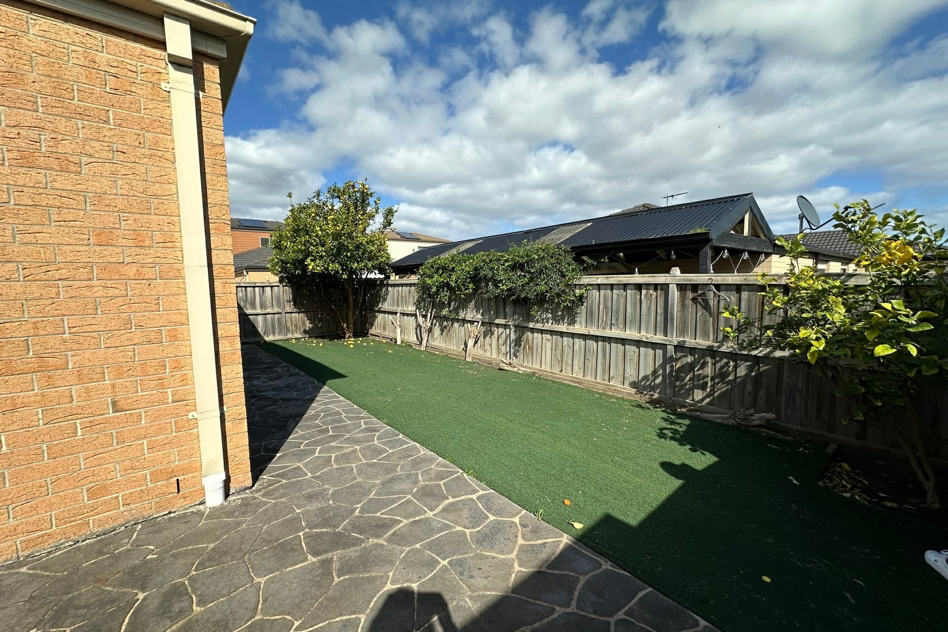6 Red Poll Road Cranbourne West VIC, Cranbourne West - Image 1