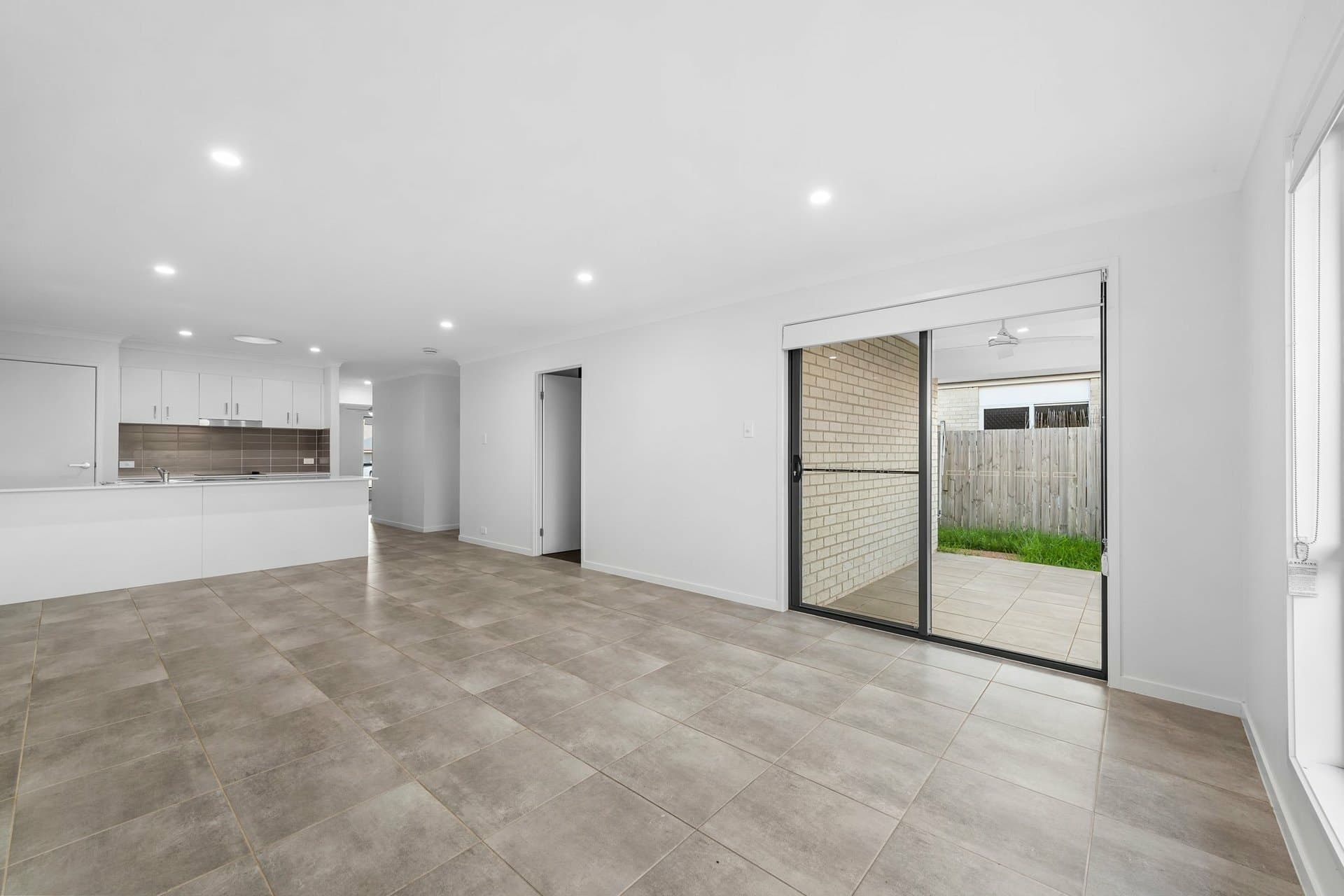 1/83 Sanctuary Drive Cranley QLD, Cranley - Thumbnail 2