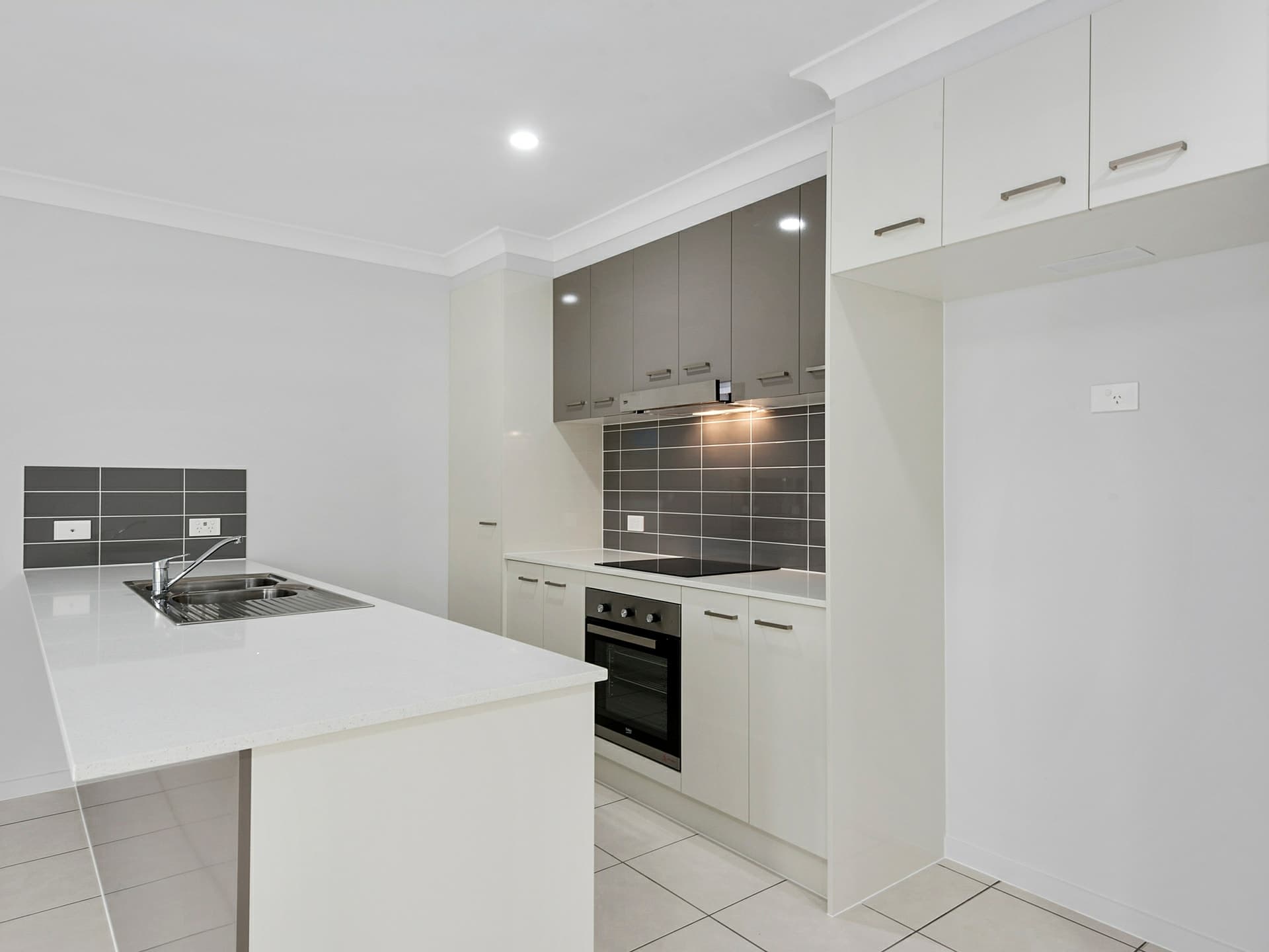 69 Barlow Street Cranley QLD, Cranley - Thumbnail 3