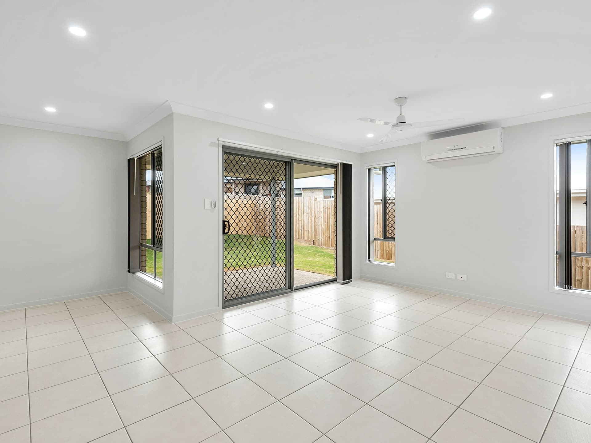 69 Barlow Street Cranley QLD, Cranley - Thumbnail 5