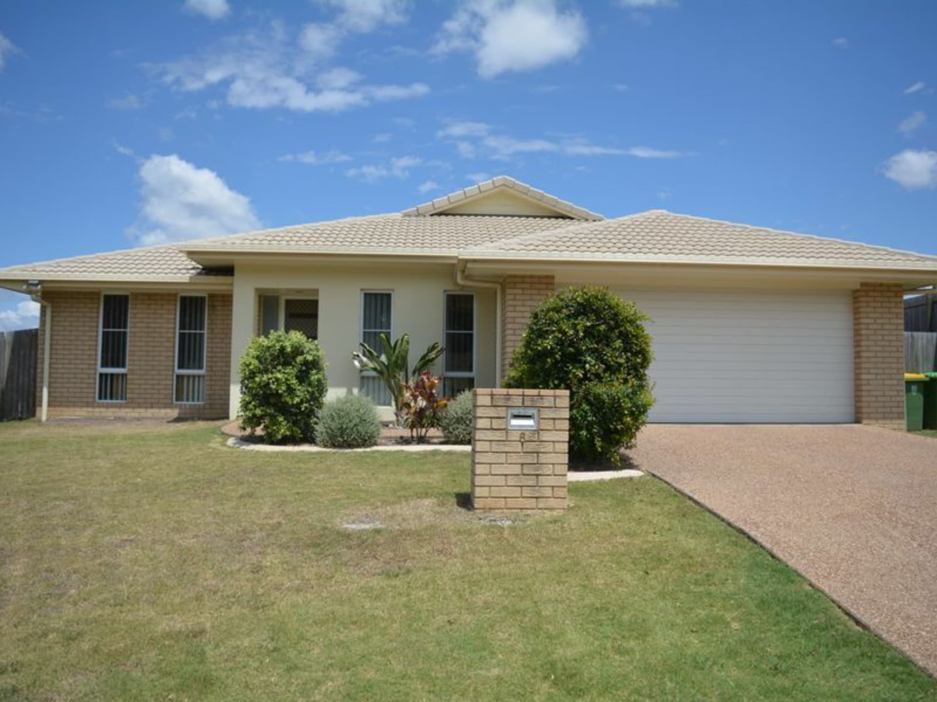 6 Alpine Court Cranley QLD, Cranley - Thumbnail 2