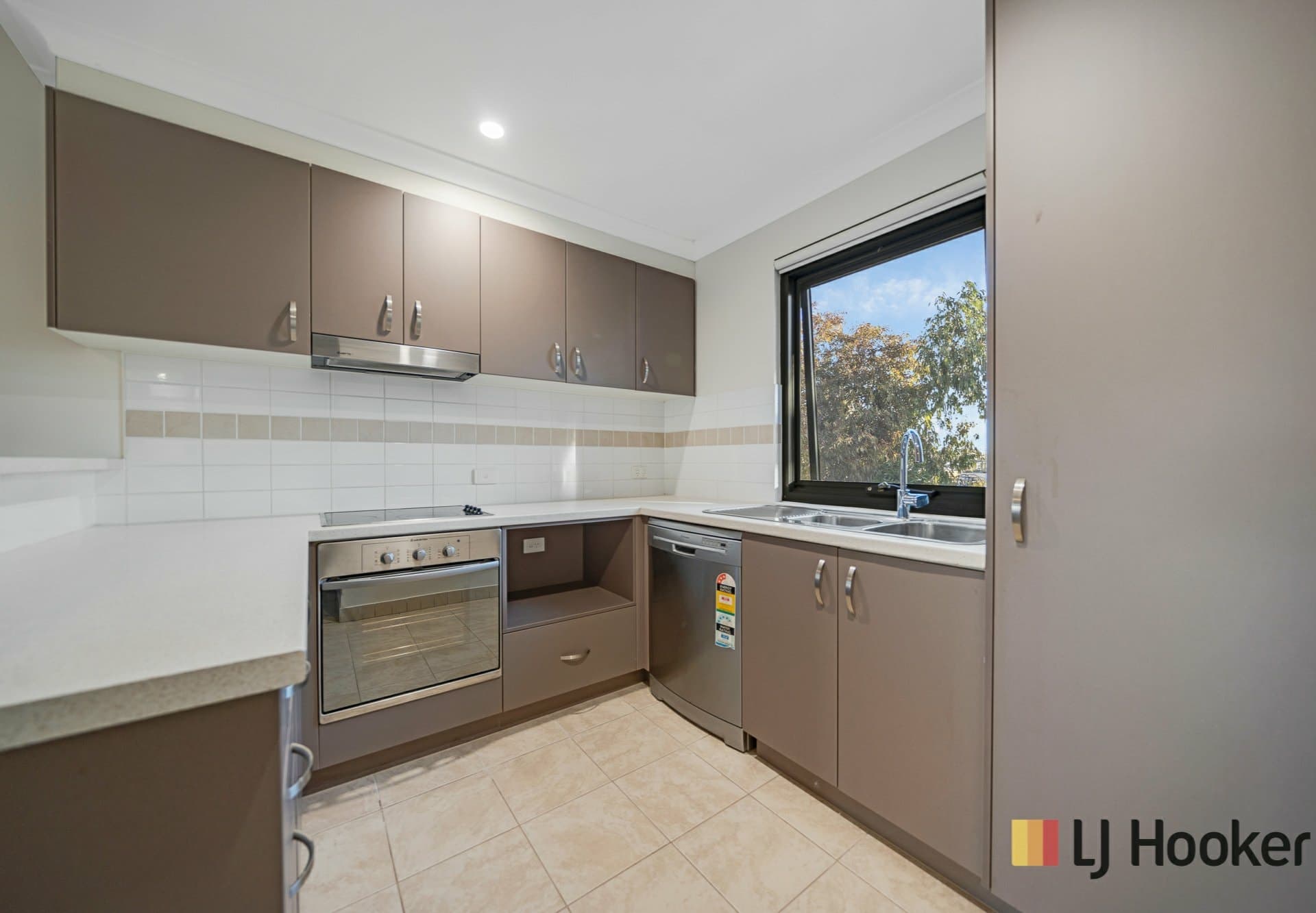 57/3 Sunlander Drive Currambine WA, Currambine - Thumbnail 6