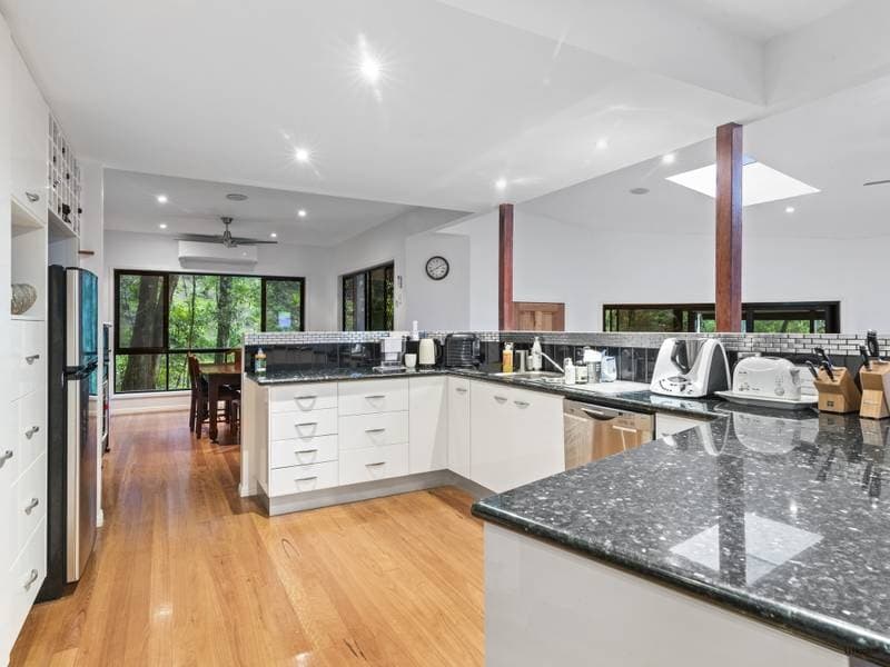 18 Fernleigh Court Currumbin QLD, Currumbin - Thumbnail 6