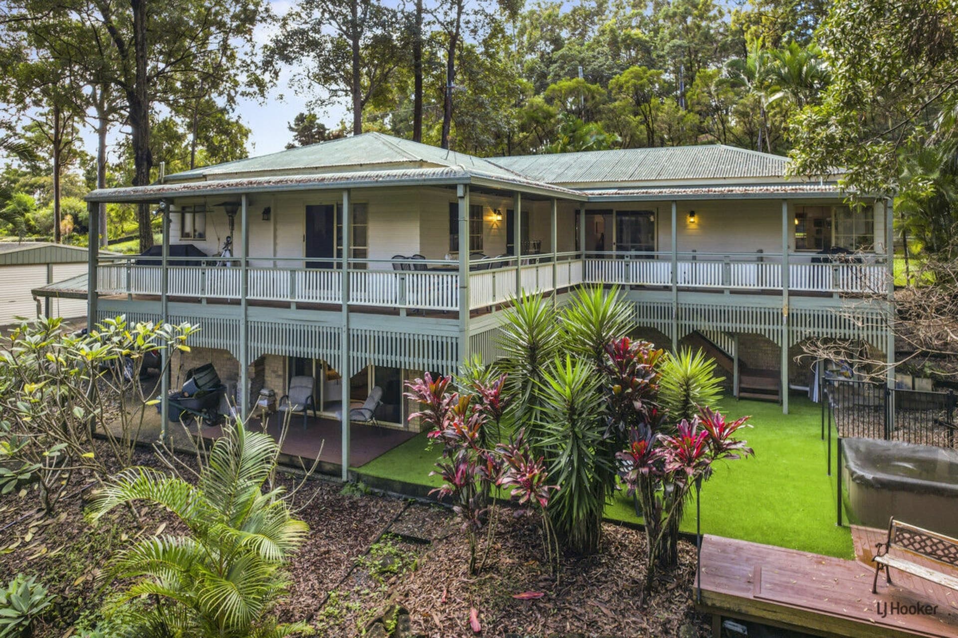 8 Raleigh Terrace Currumbin Waters QLD, Currumbin Waters - Thumbnail 3
