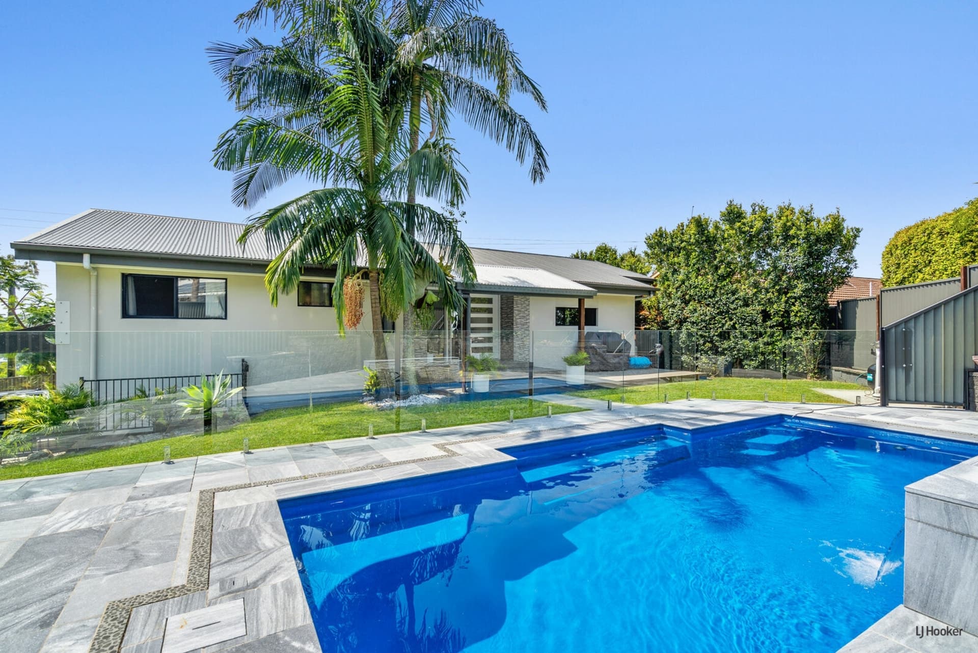 4 Aethalia Street Currumbin Waters QLD, Currumbin Waters - Thumbnail 3