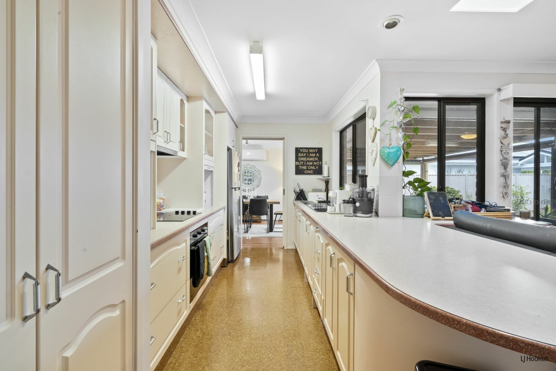 7 Mainsail Street Currumbin Waters QLD, Currumbin Waters - Thumbnail 3