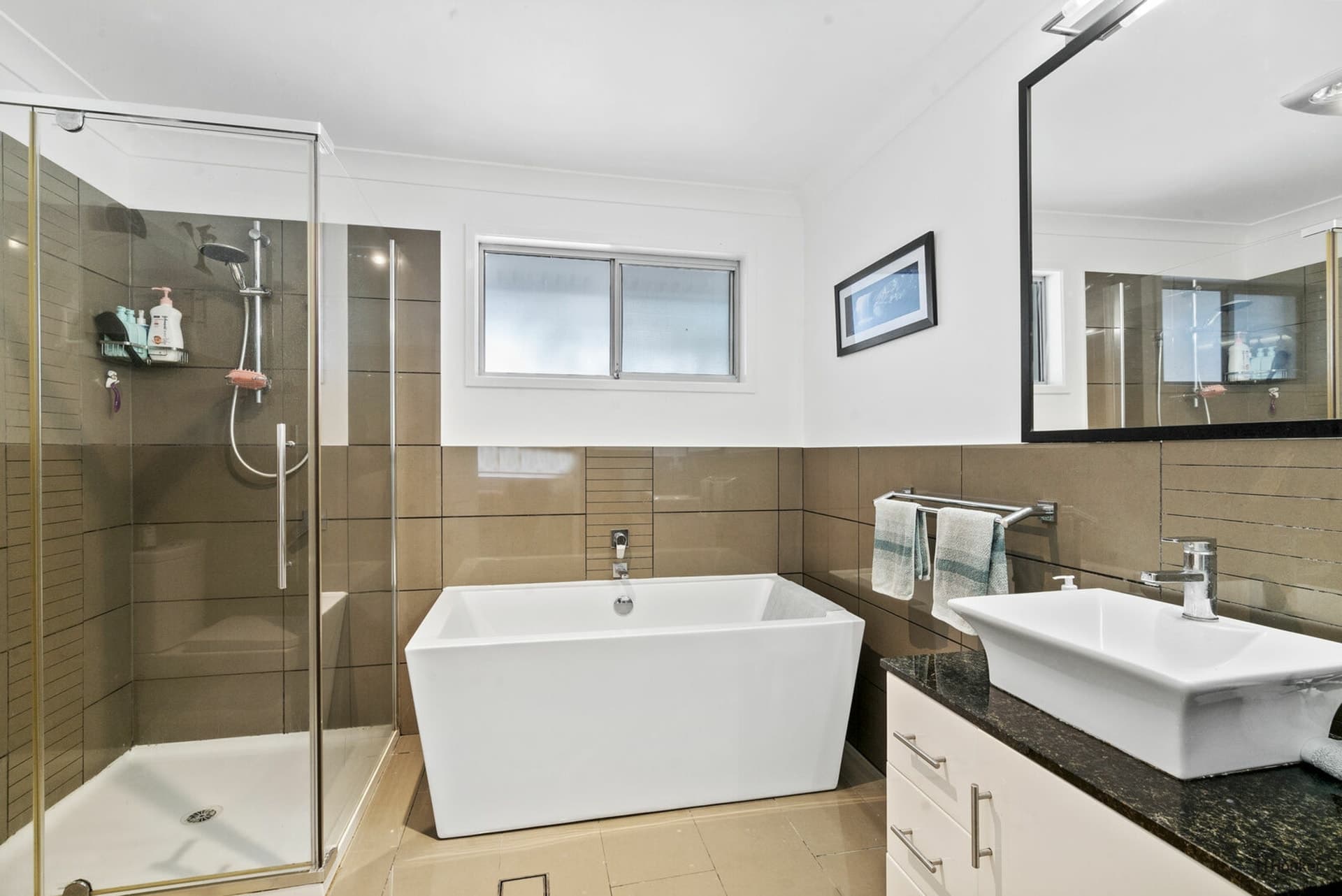 22 Mckenzie Drive Currumbin Waters QLD, Currumbin Waters - Thumbnail 8