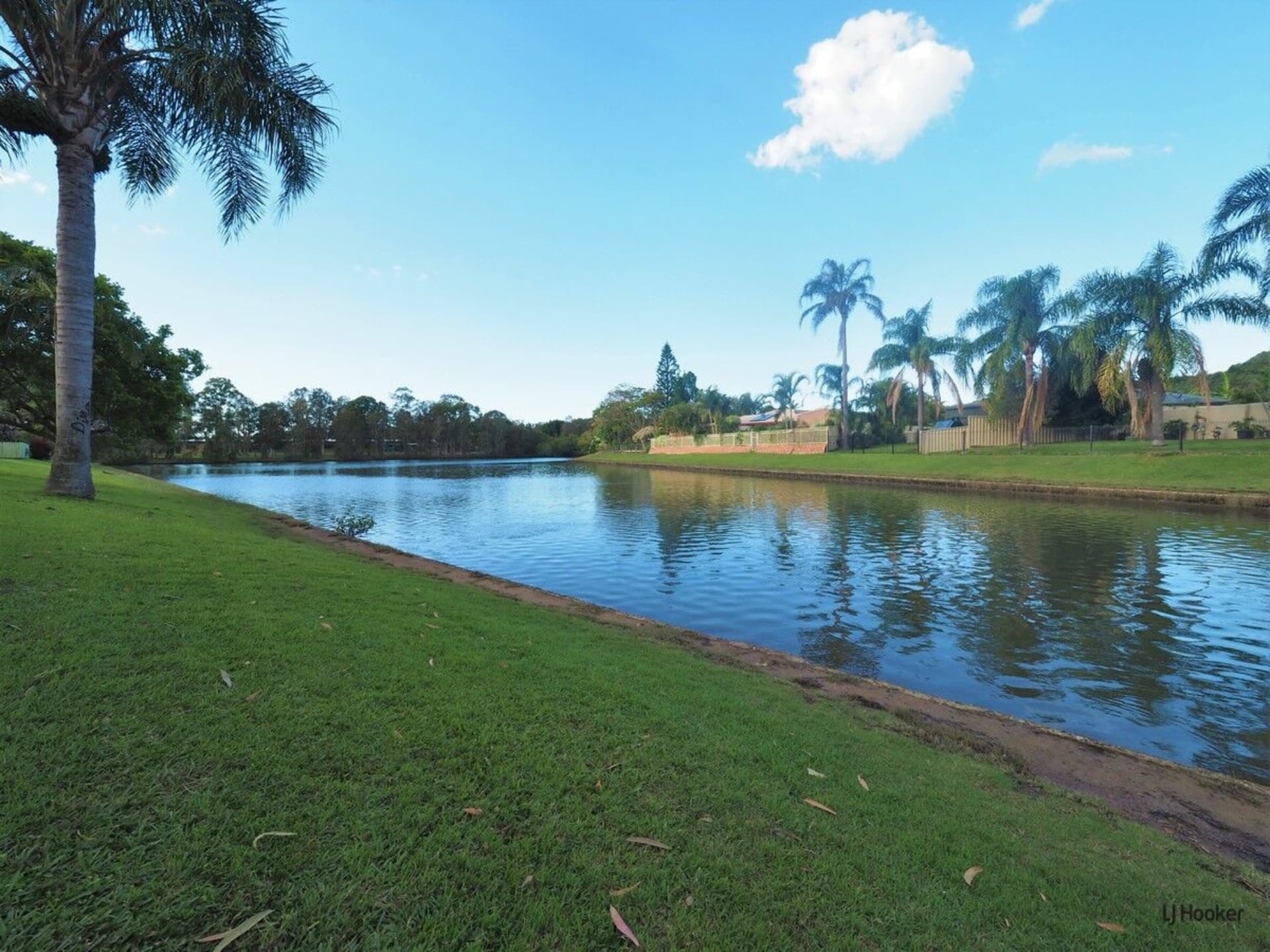 32/18 Bienvenue Drive Currumbin Waters QLD, Currumbin Waters - Image 1