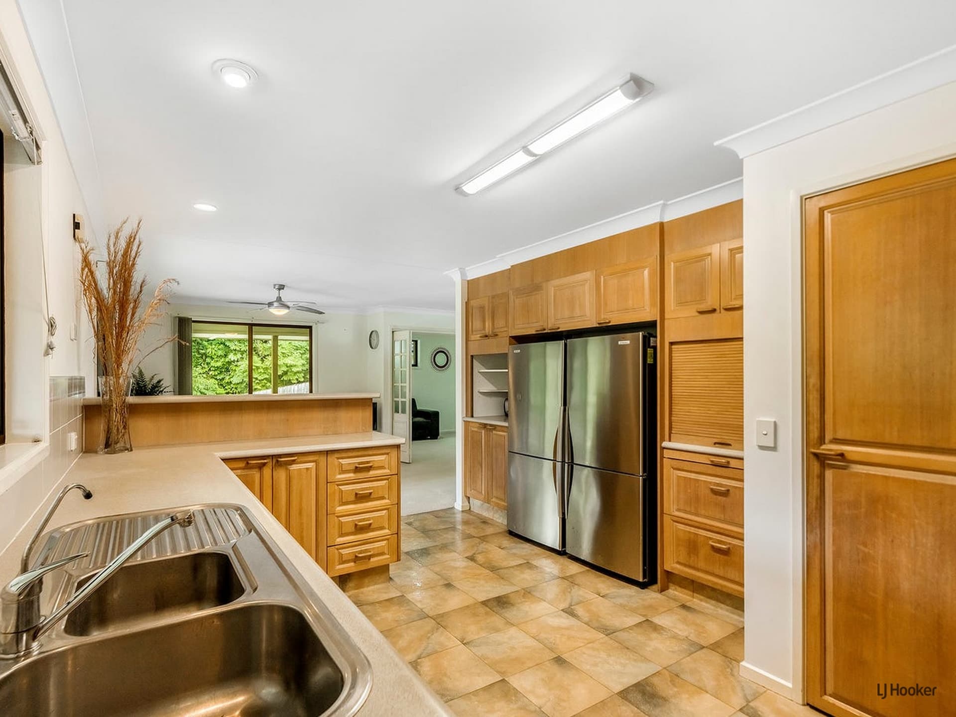 17 Karawatha Drive Currumbin Waters QLD, Currumbin Waters - Thumbnail 7