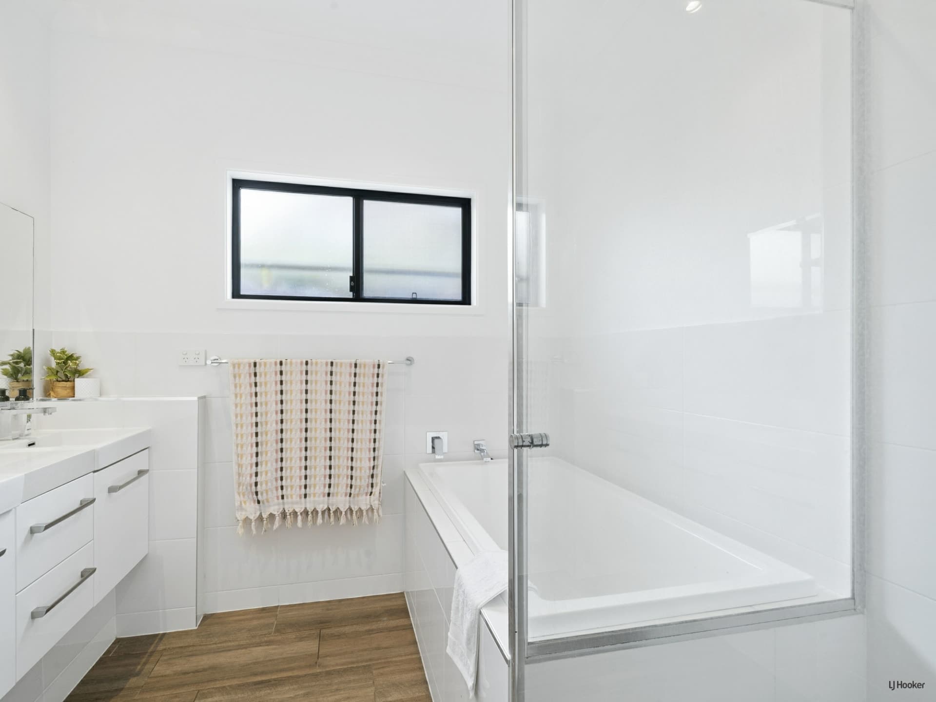20 Numidia Street Currumbin Waters QLD, Currumbin Waters - Thumbnail 6