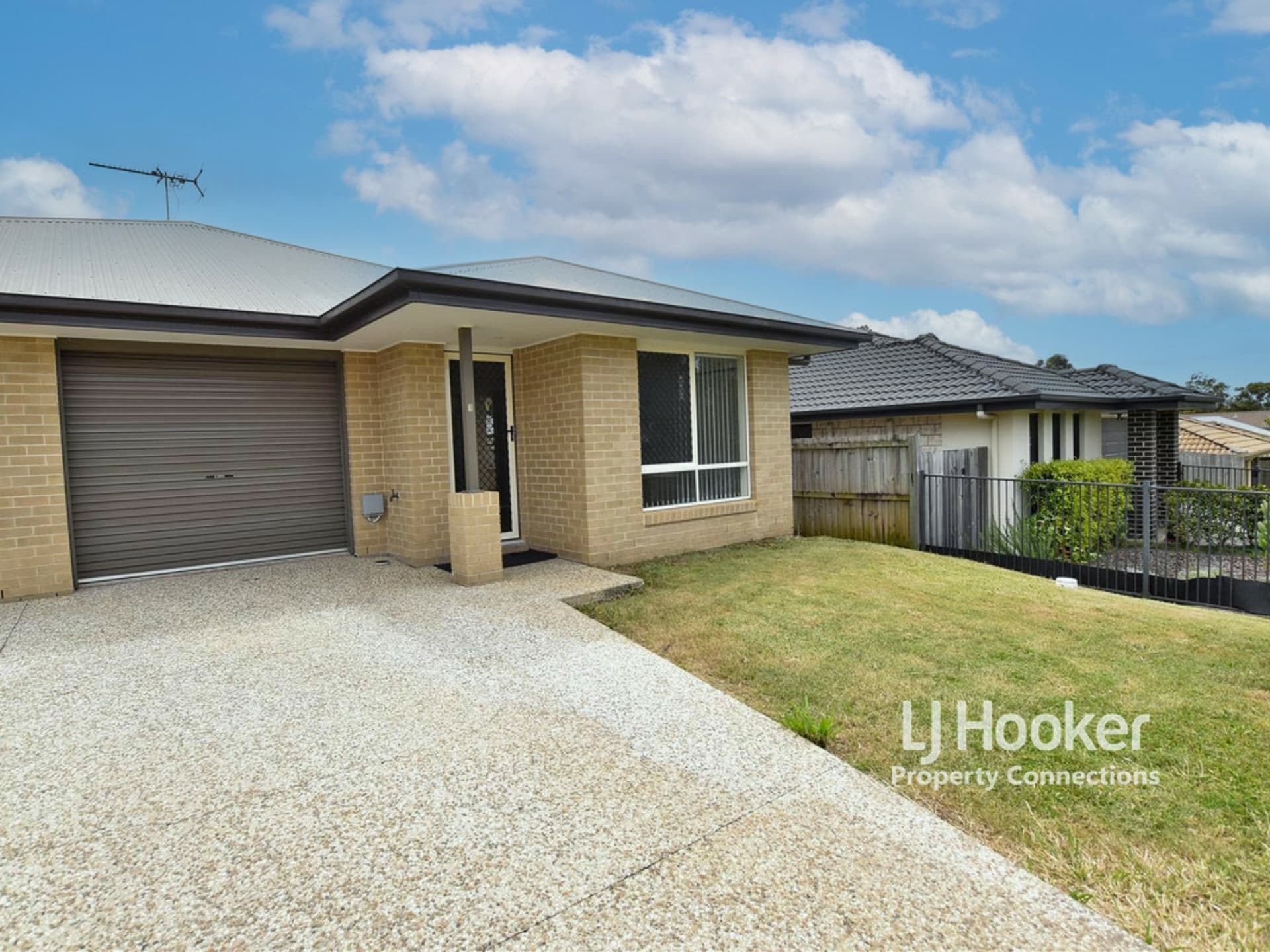 1/11 Braxlaw Crescent Dakabin QLD, Dakabin - Image 1