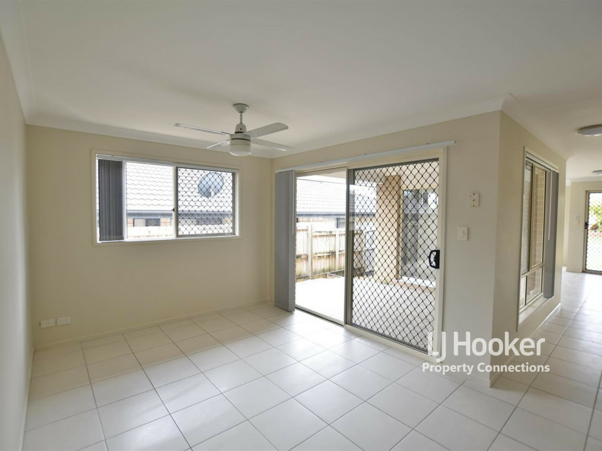 1/11 Braxlaw Crescent Dakabin QLD, Dakabin - Thumbnail 5