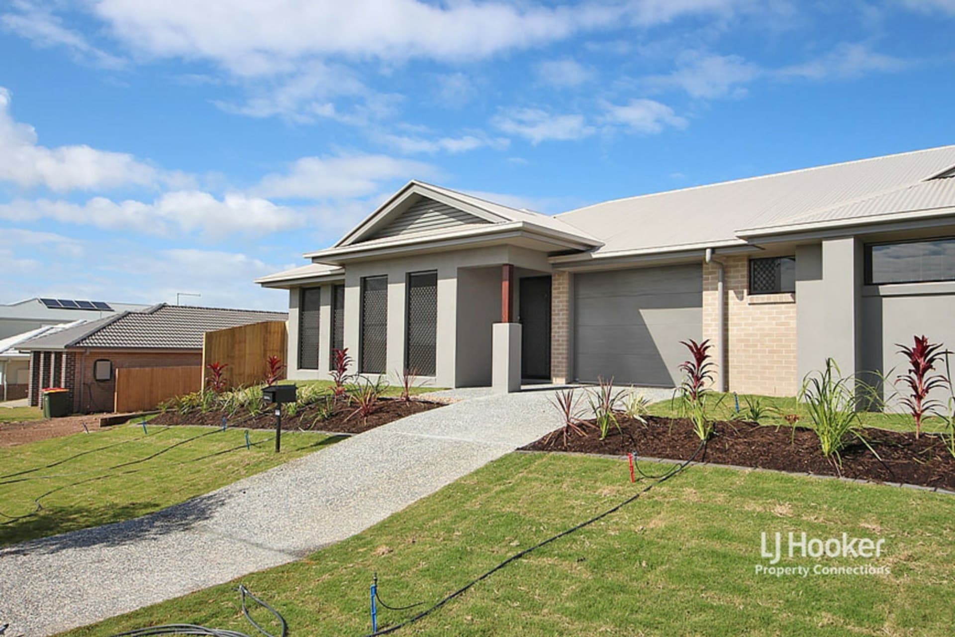 2 Leigh Crescent Dakabin QLD, Dakabin - Thumbnail 2