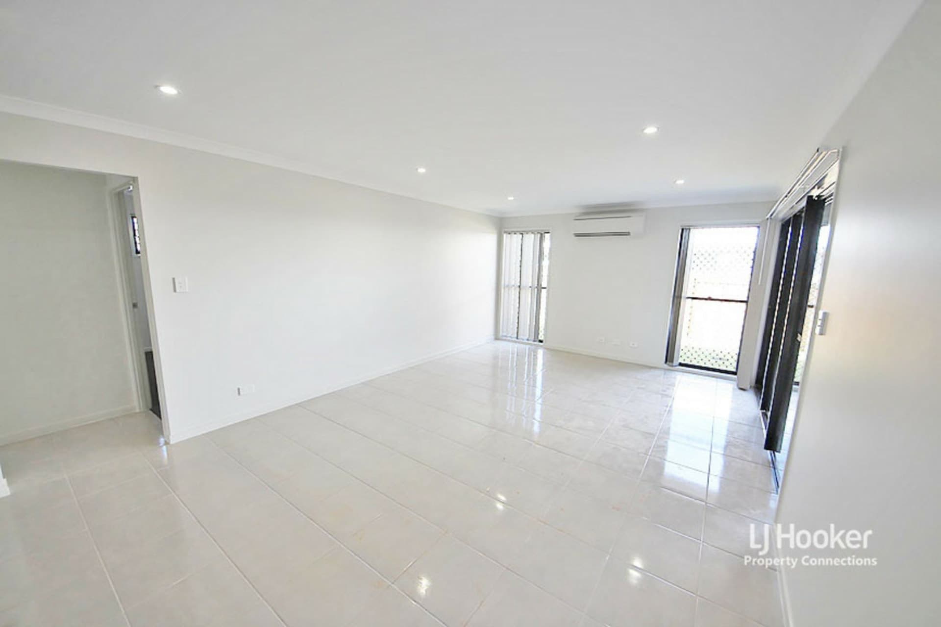2 Leigh Crescent Dakabin QLD, Dakabin - Thumbnail 8