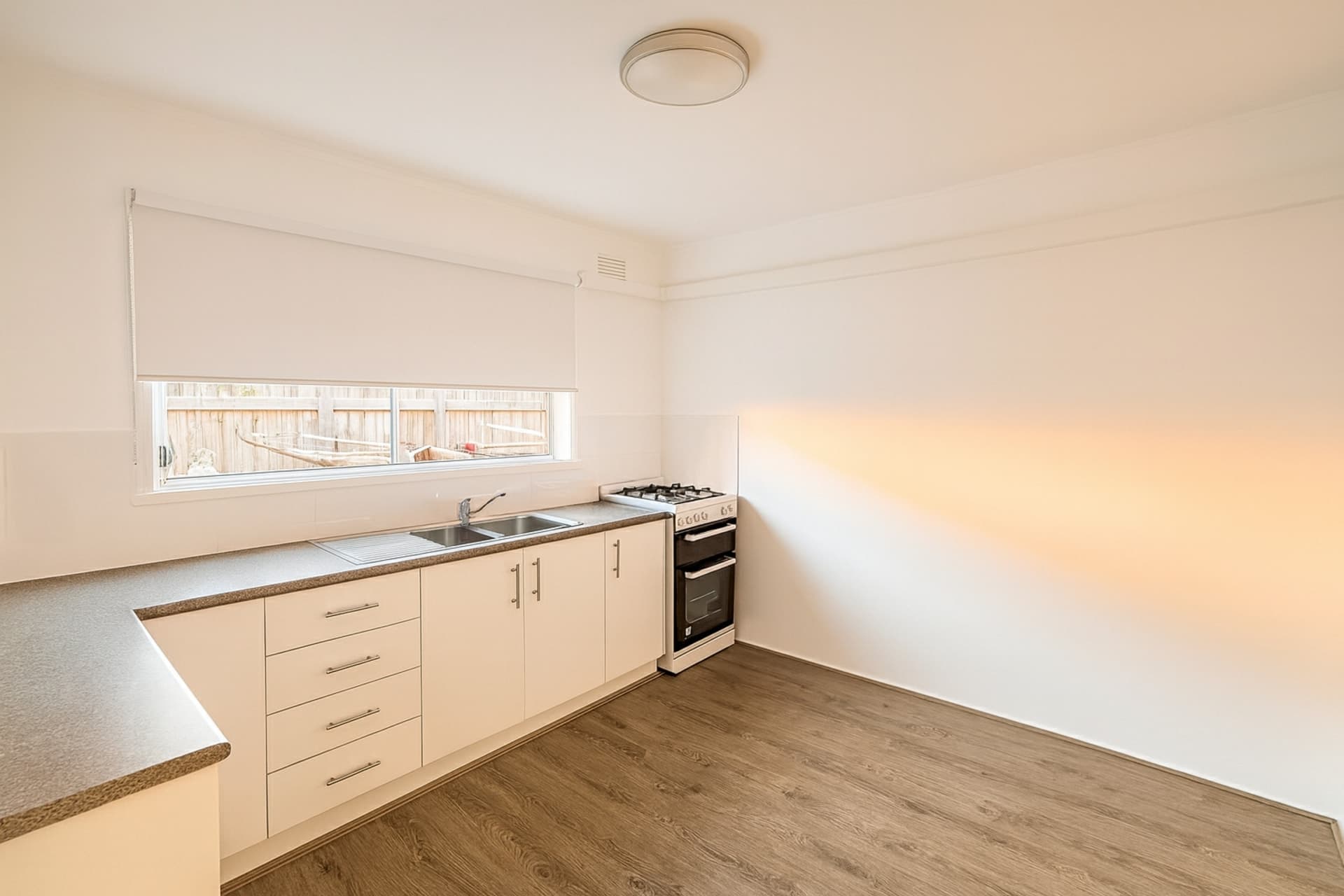 2/11 Rodd Street Dandenong VIC, Dandenong - Thumbnail 4