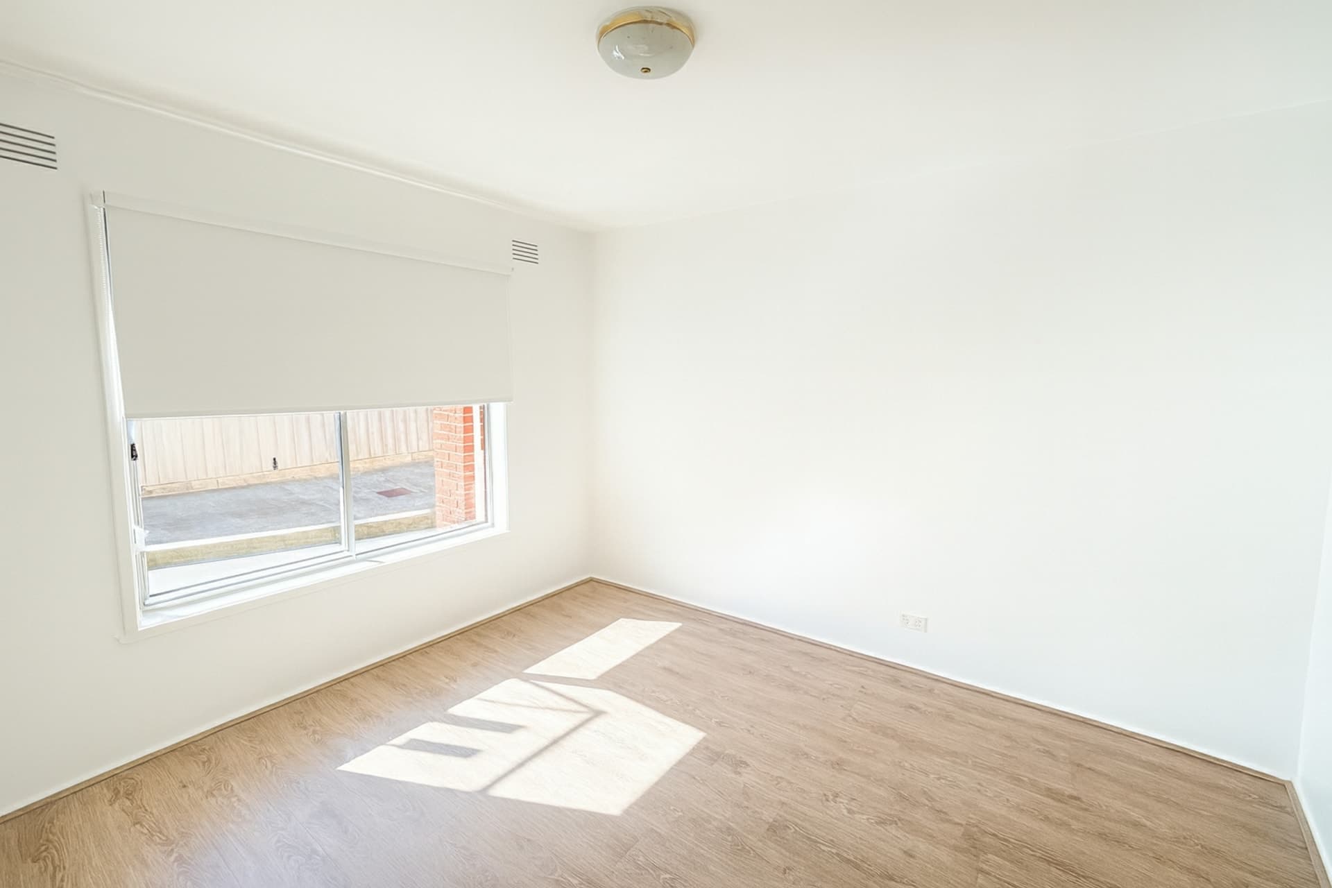 2/11 Rodd Street Dandenong VIC, Dandenong - Thumbnail 6