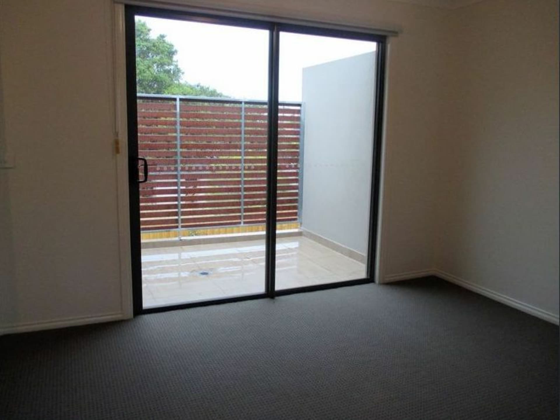 4/33 New Street Dandenong VIC, Dandenong - Image 1