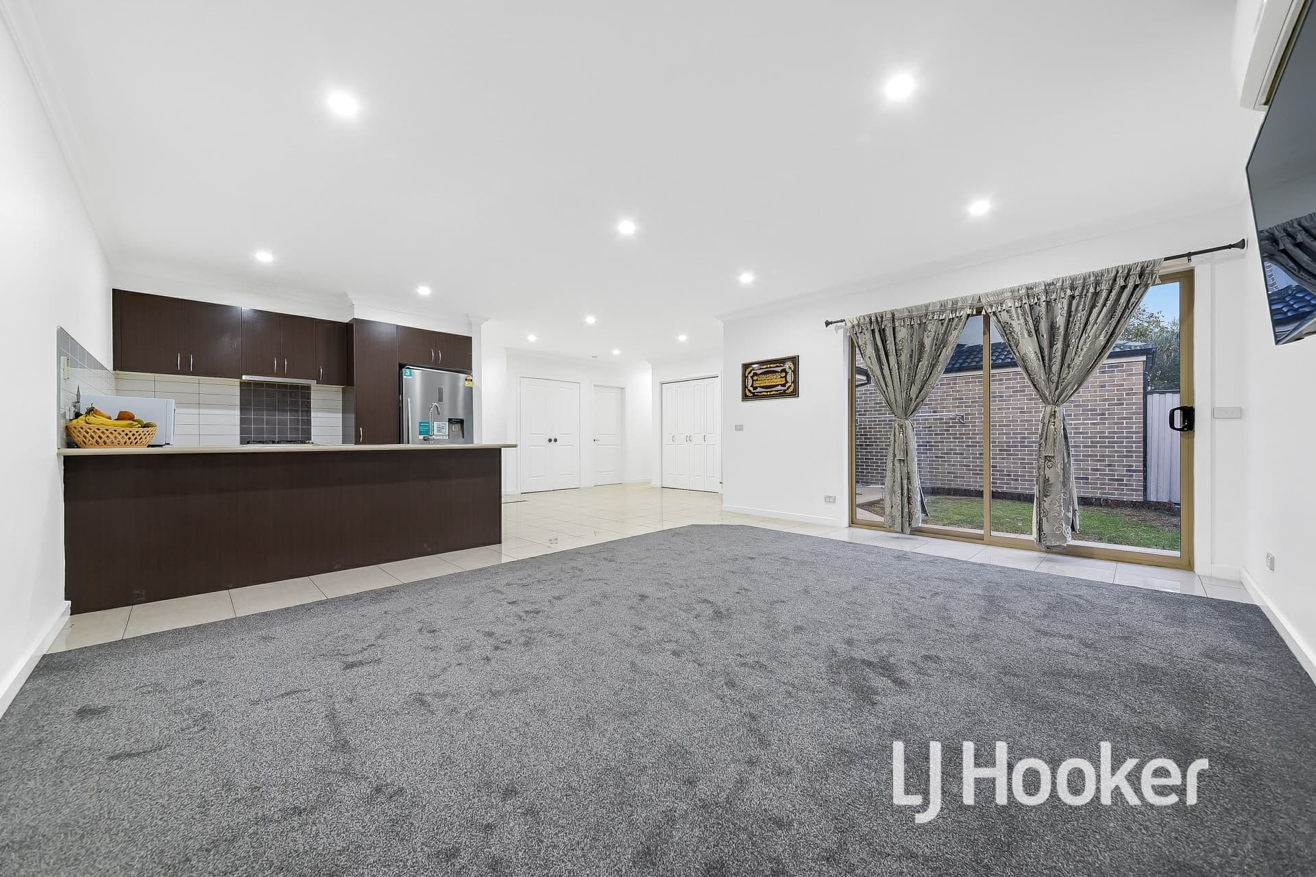 3/2 Canberra Avenue Dandenong VIC, Dandenong - Thumbnail 5