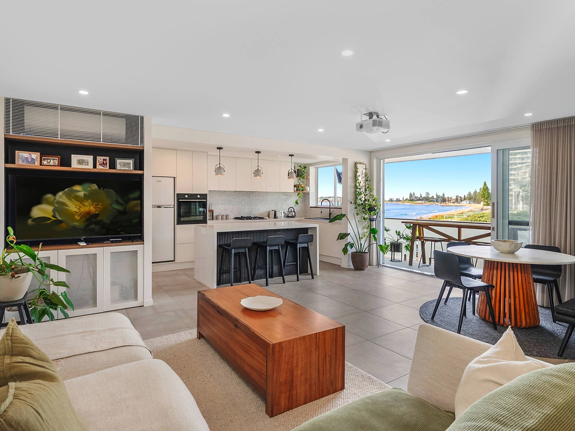 8/3  Cerretti Crescent, Manly NSW 2095, Manly - Thumbnail 2