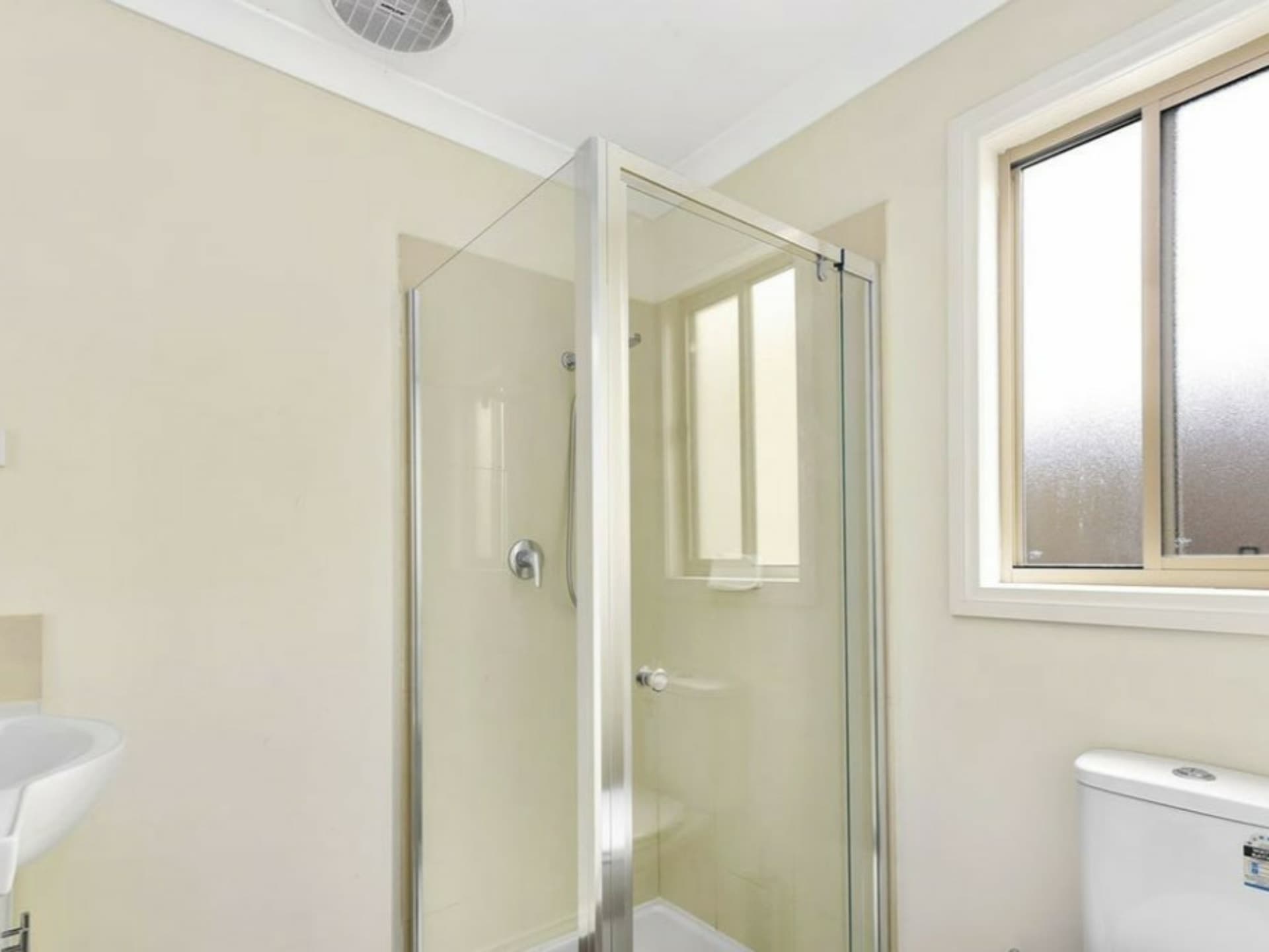 2/101 Herbert Street Dandenong VIC, Dandenong - Thumbnail 5