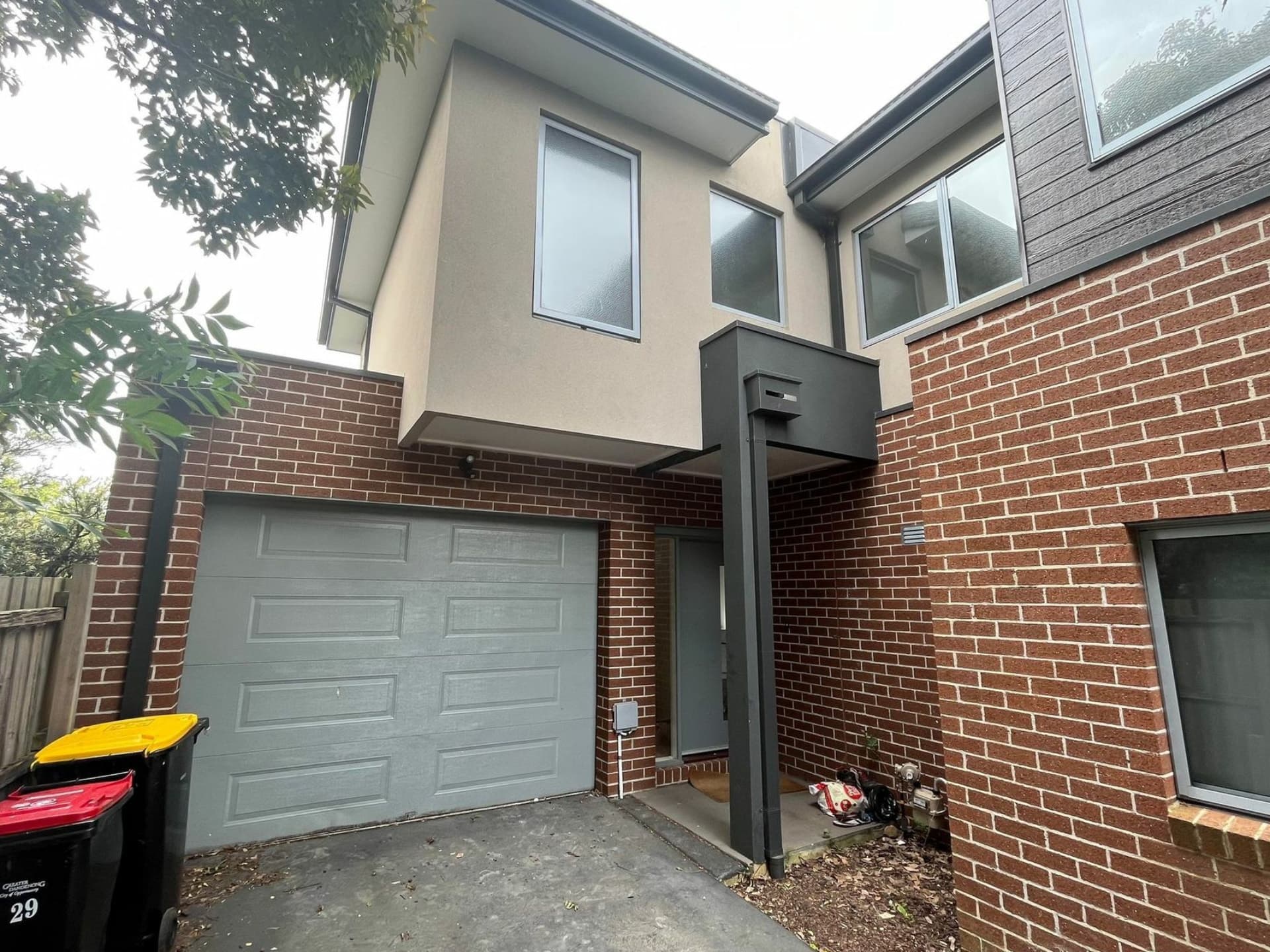 4/29 Burrows Avenue Dandenong VIC, Dandenong - Image 1