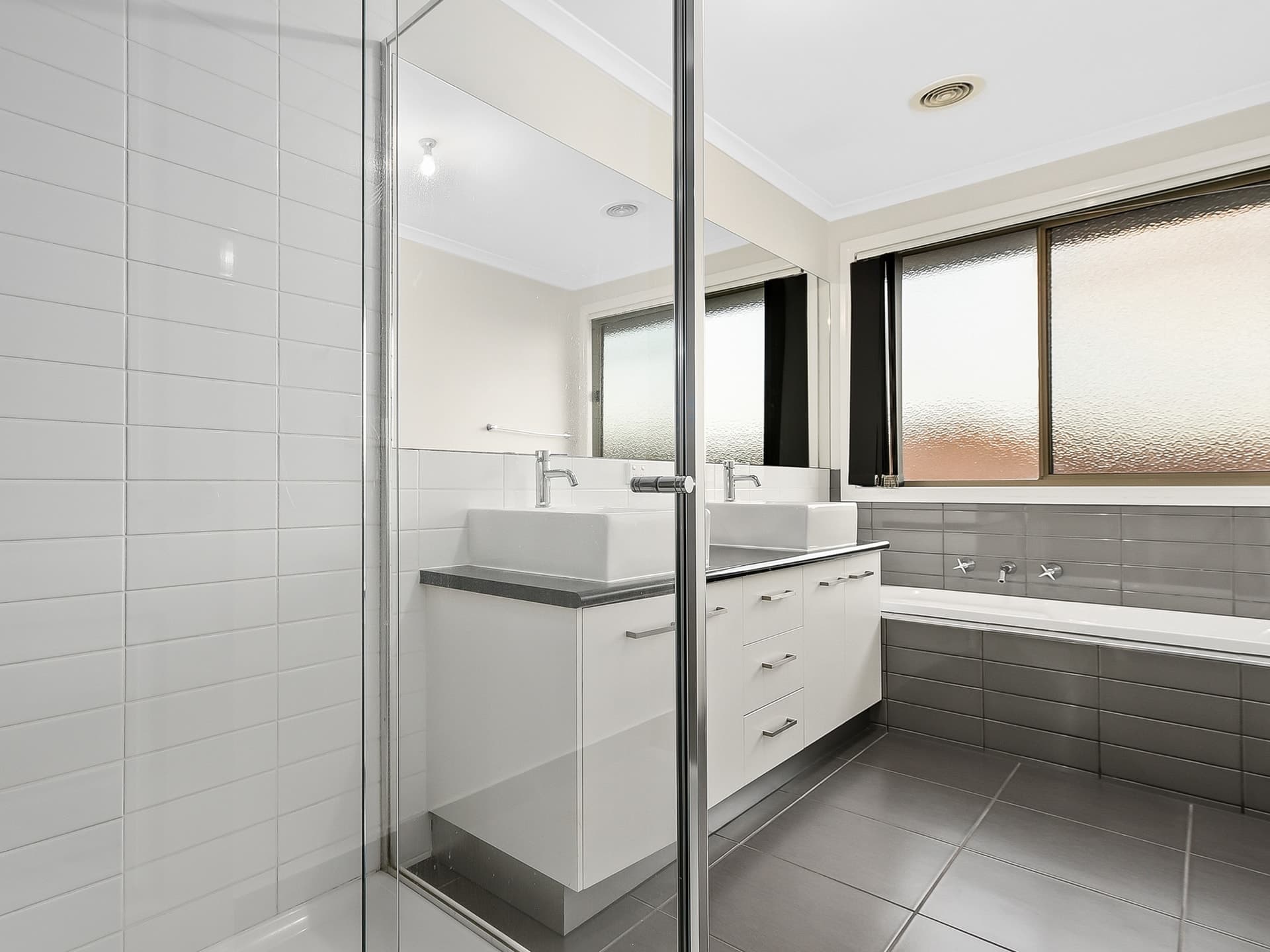 21 Keshava Grove Dandenong VIC, Dandenong - Thumbnail 6