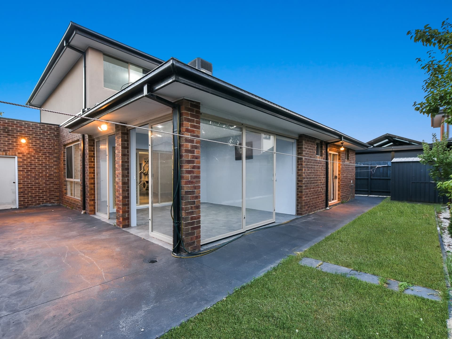21 Keshava Grove Dandenong VIC, Dandenong - Thumbnail 8