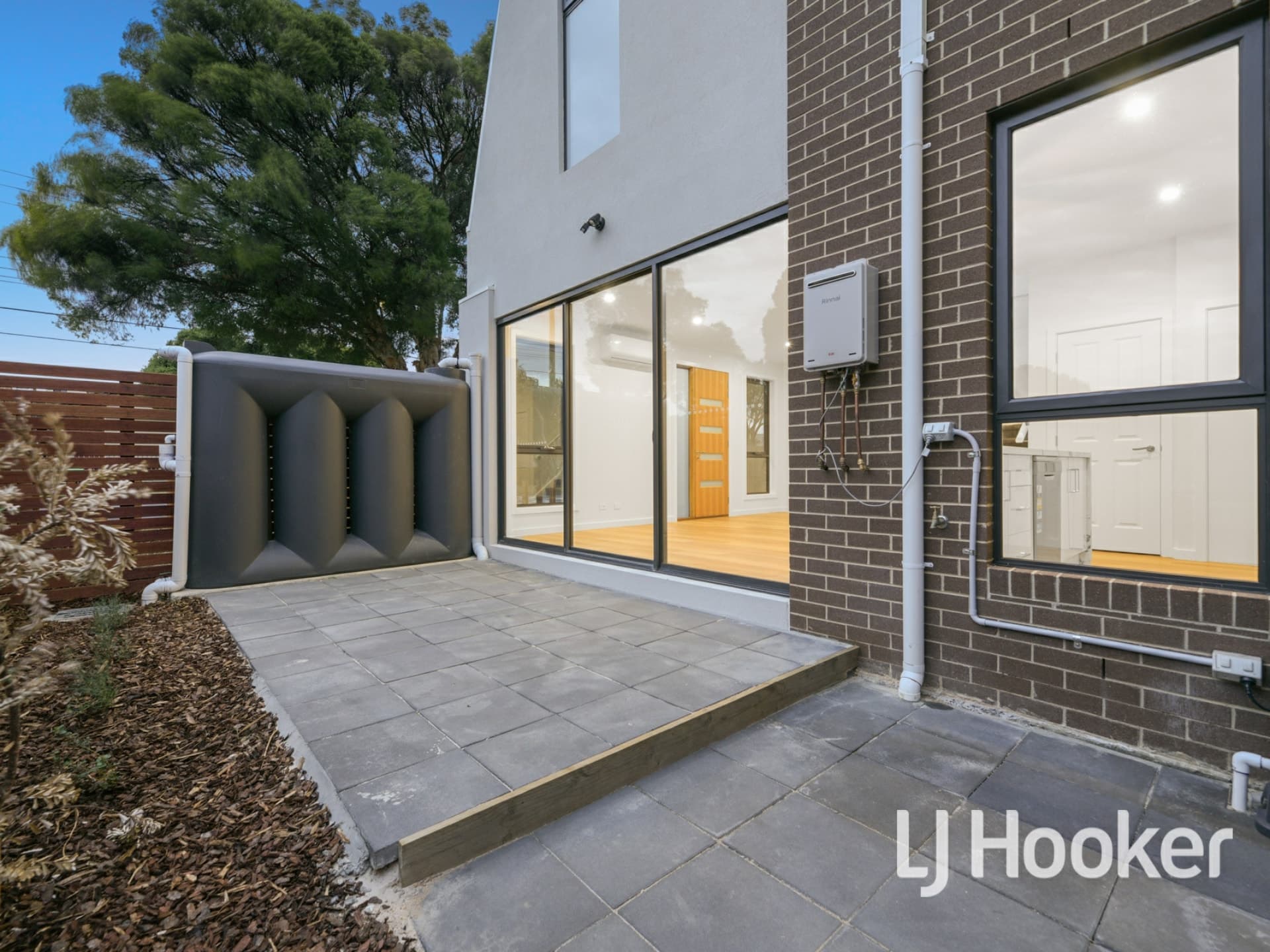 1/29 Pickett Street Dandenong VIC, Dandenong - Thumbnail 8