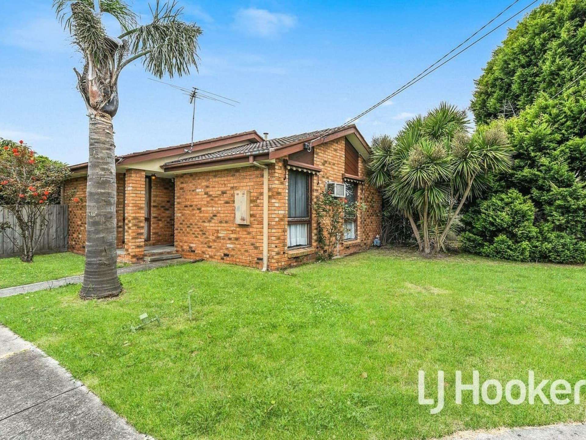 24 Tarene Street Dandenong VIC, Dandenong - Thumbnail 2