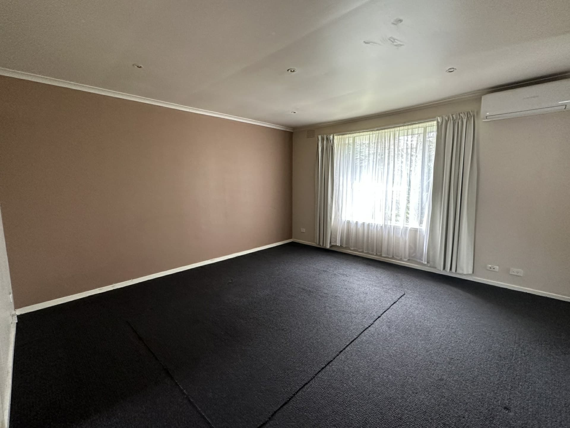 2/13 Rhoden Court Dandenong North VIC, Dandenong North - Thumbnail 3