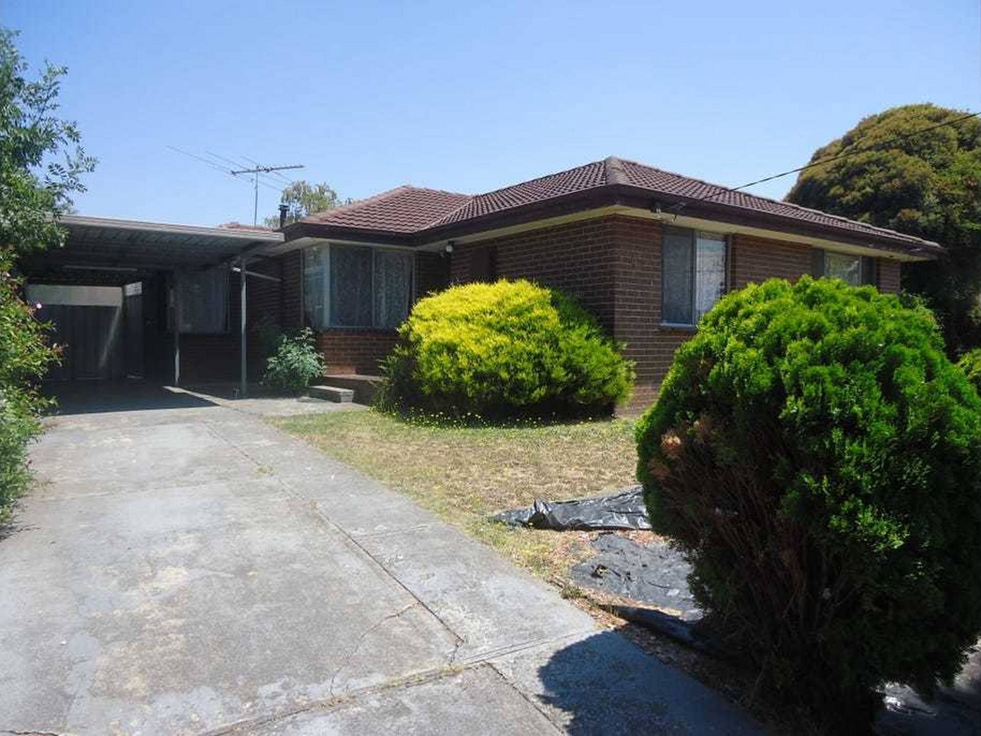 4 Taurus Avenue Dandenong North VIC, Dandenong North - Thumbnail 2