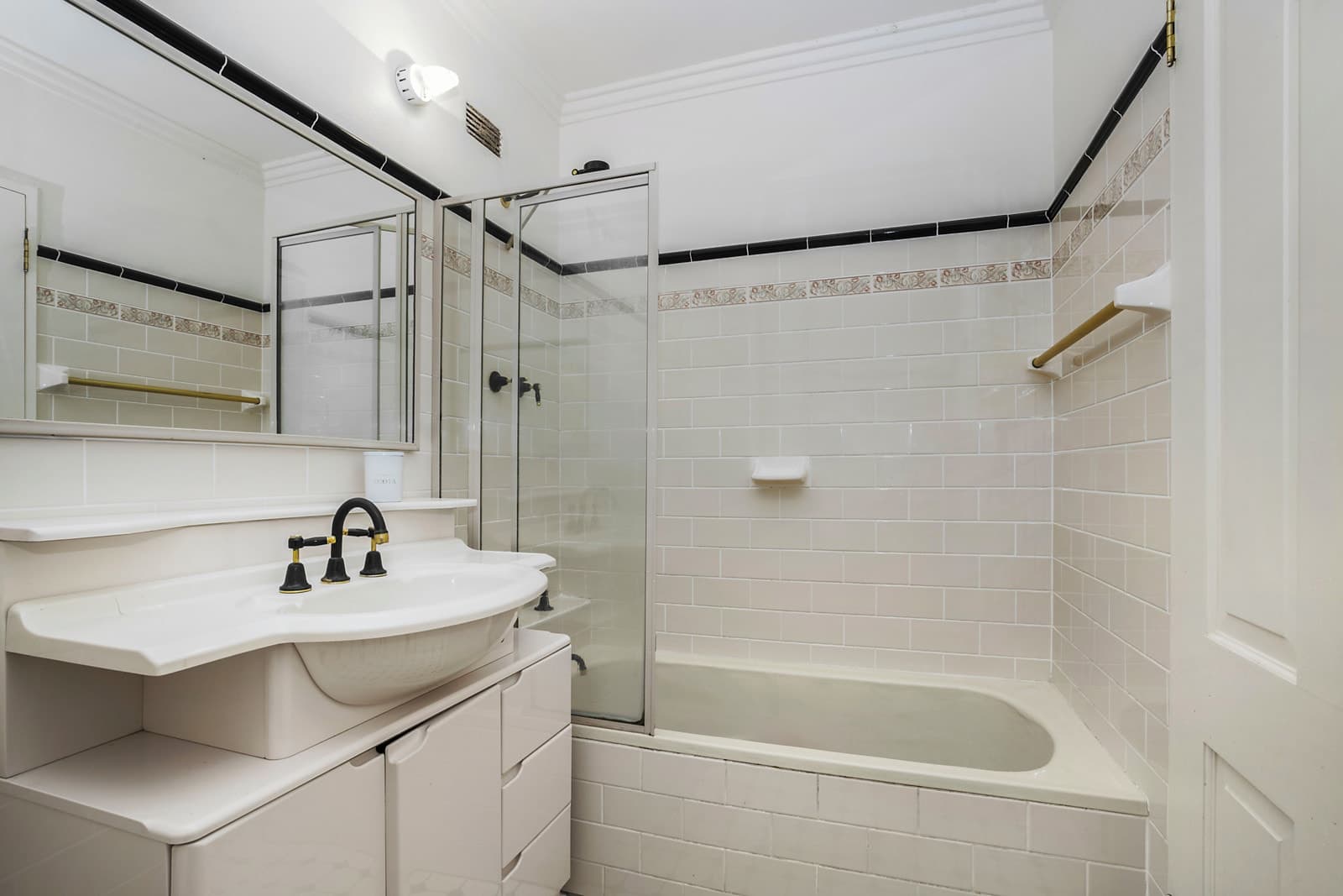 42/1  Addison Road, Manly NSW 2095, Manly - Thumbnail 5
