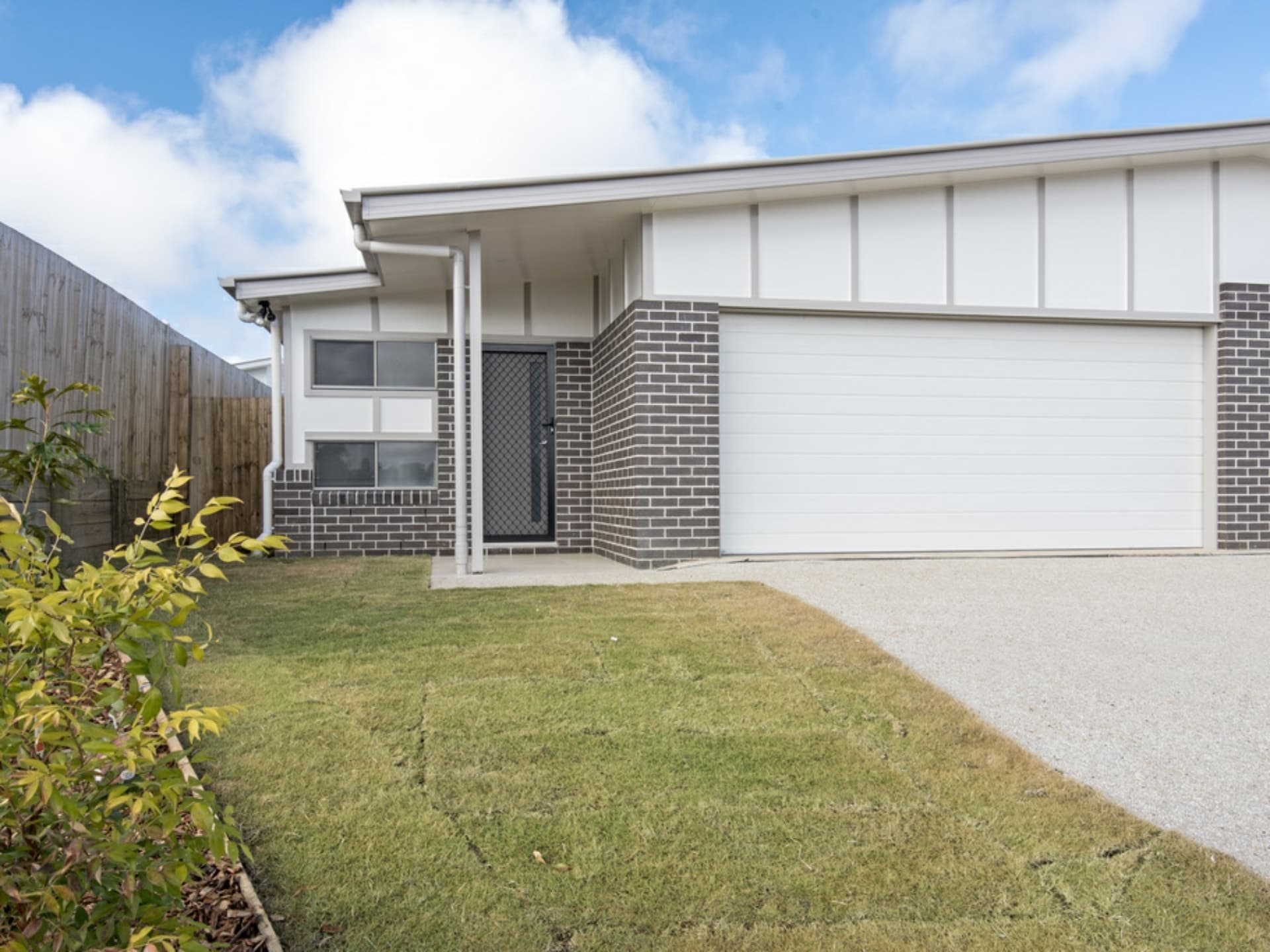 1/8 Rosenstengel Street Darling Heights QLD, Darling Heights - Thumbnail 2