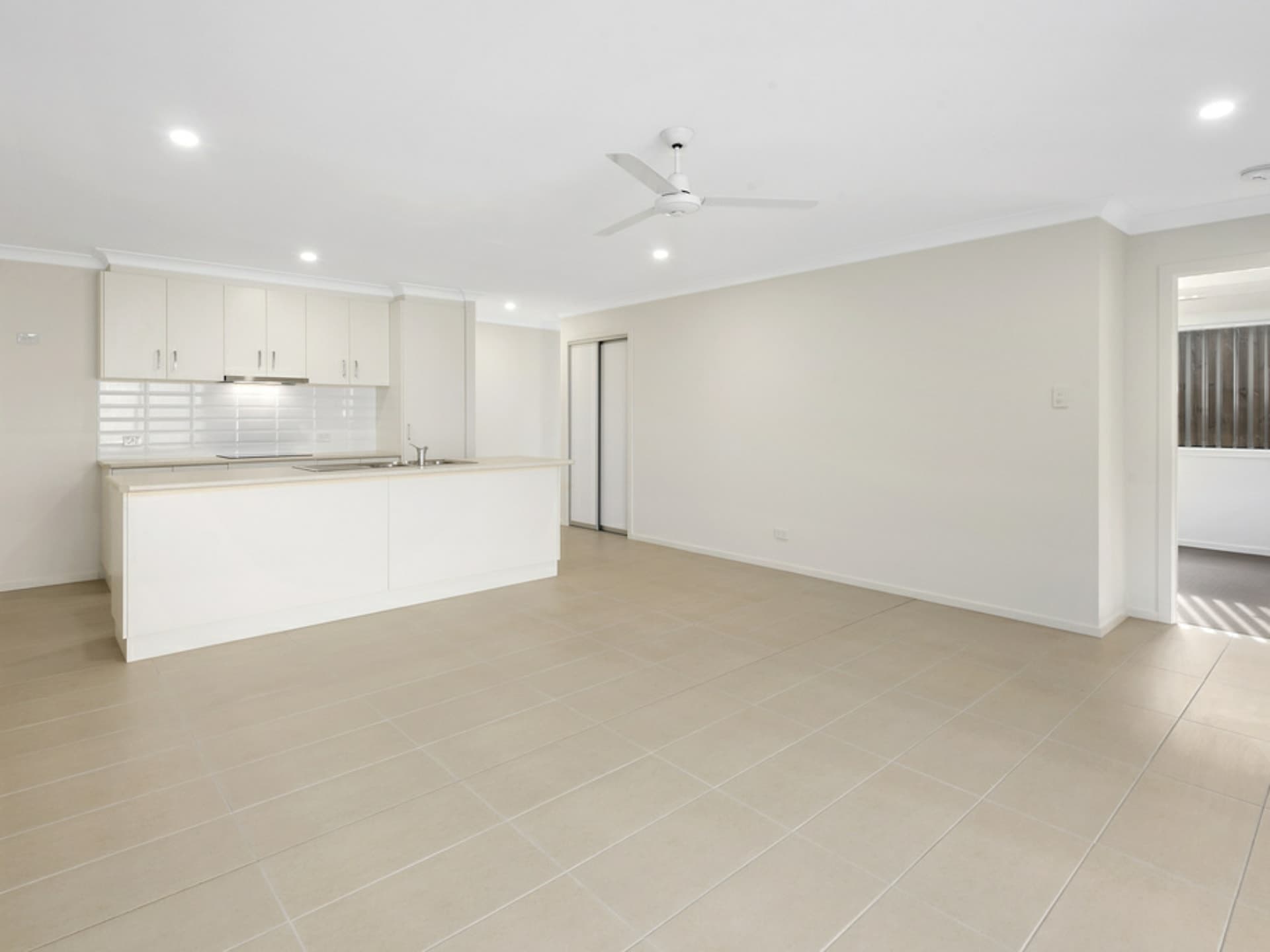 1/8 Rosenstengel Street Darling Heights QLD, Darling Heights - Thumbnail 6