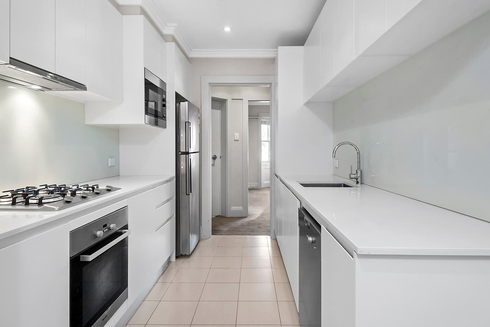9/1 Wood Street, Manly, Manly - Thumbnail 2