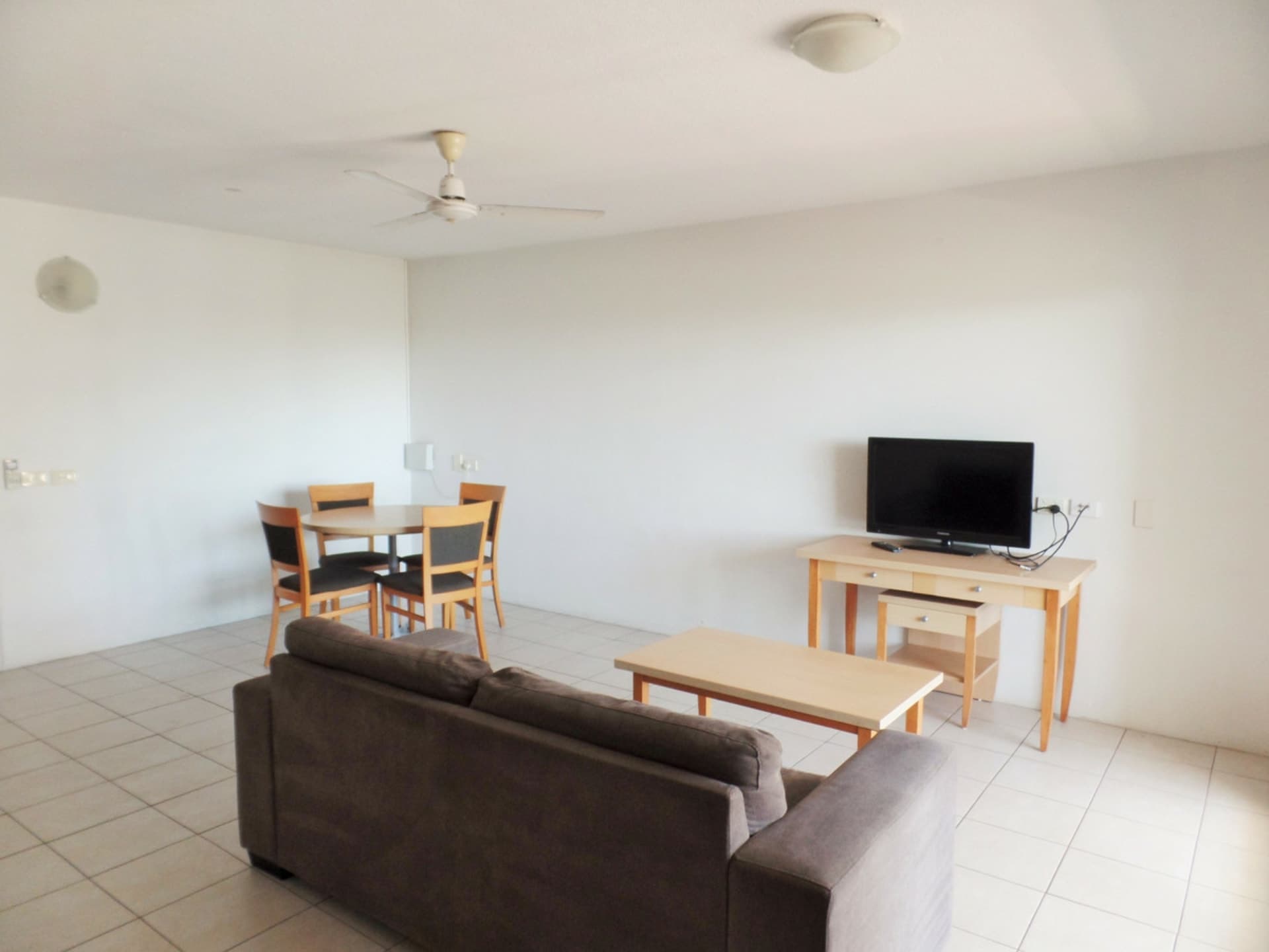 606/5 Gardiner Street Darwin City NT, Darwin City - Thumbnail 4