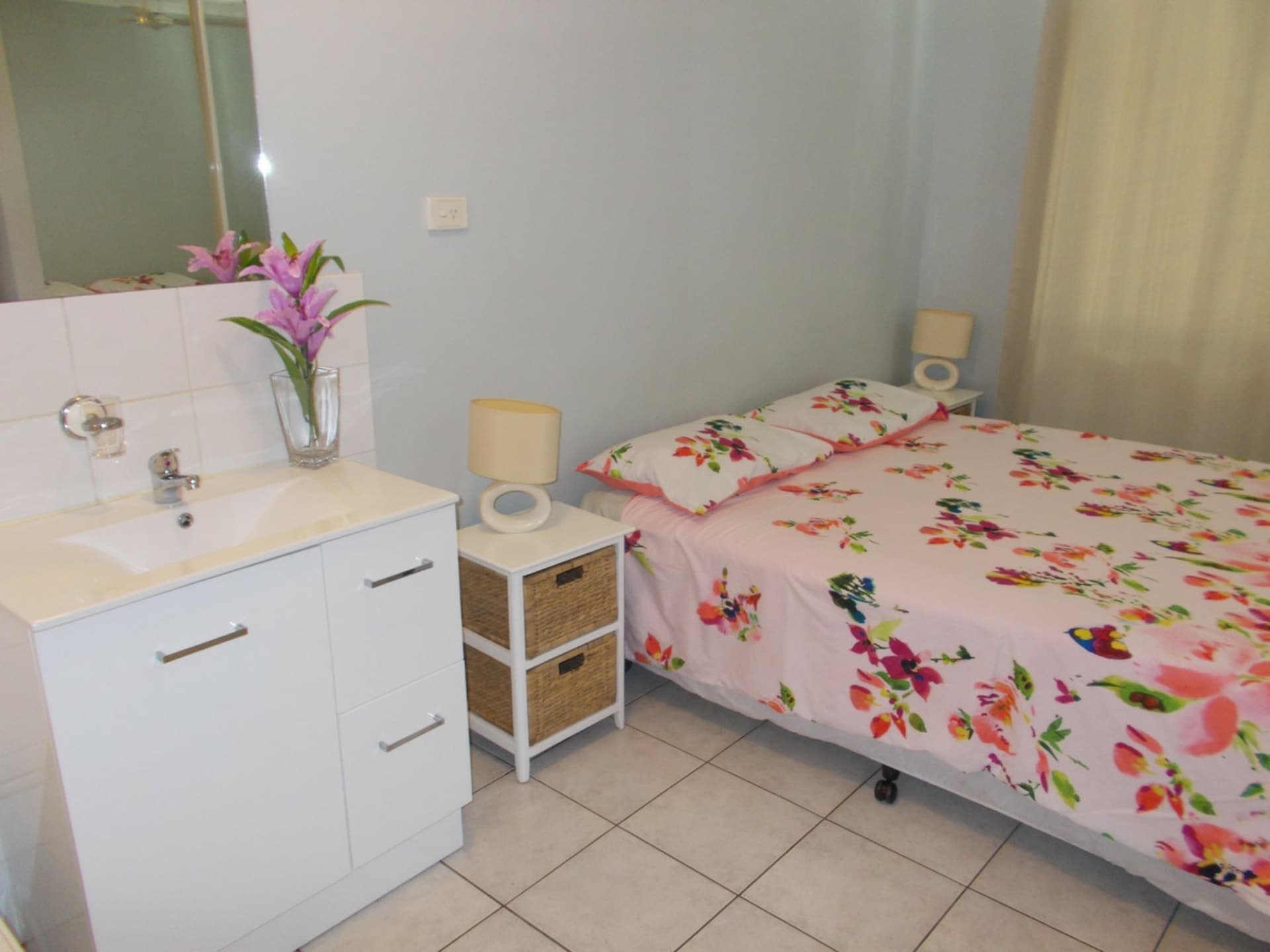 50/21 Cavenagh Street Darwin City NT, Darwin City - Thumbnail 2