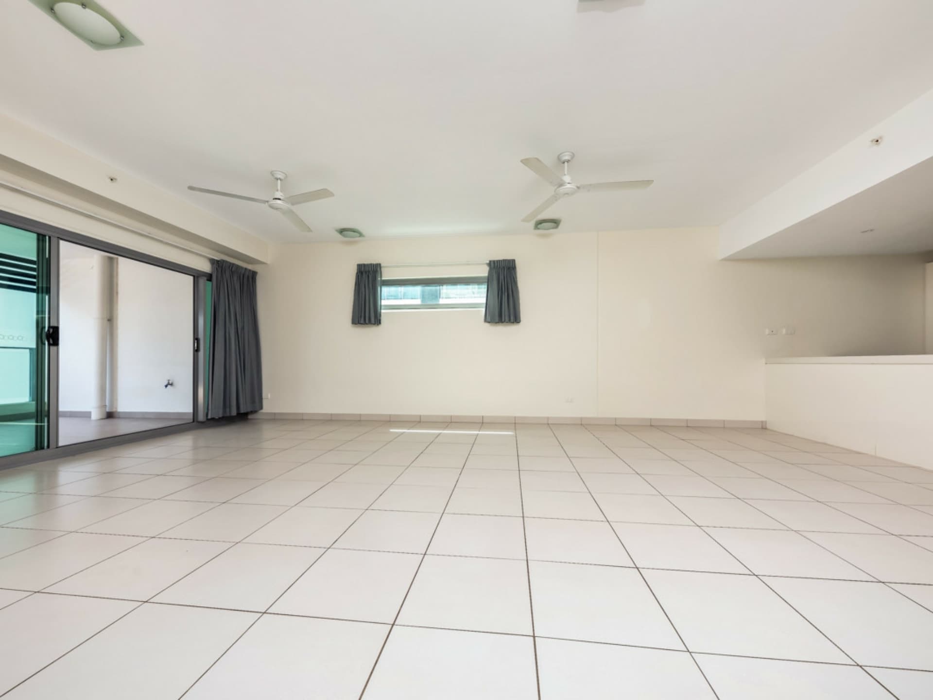 1006/24 Litchfield Street Darwin City NT, Darwin City - Thumbnail 5