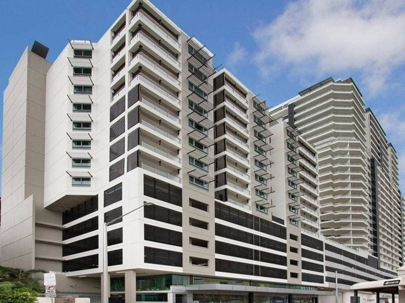 704/24 Litchfield Street Darwin City NT, Darwin City - Thumbnail 3
