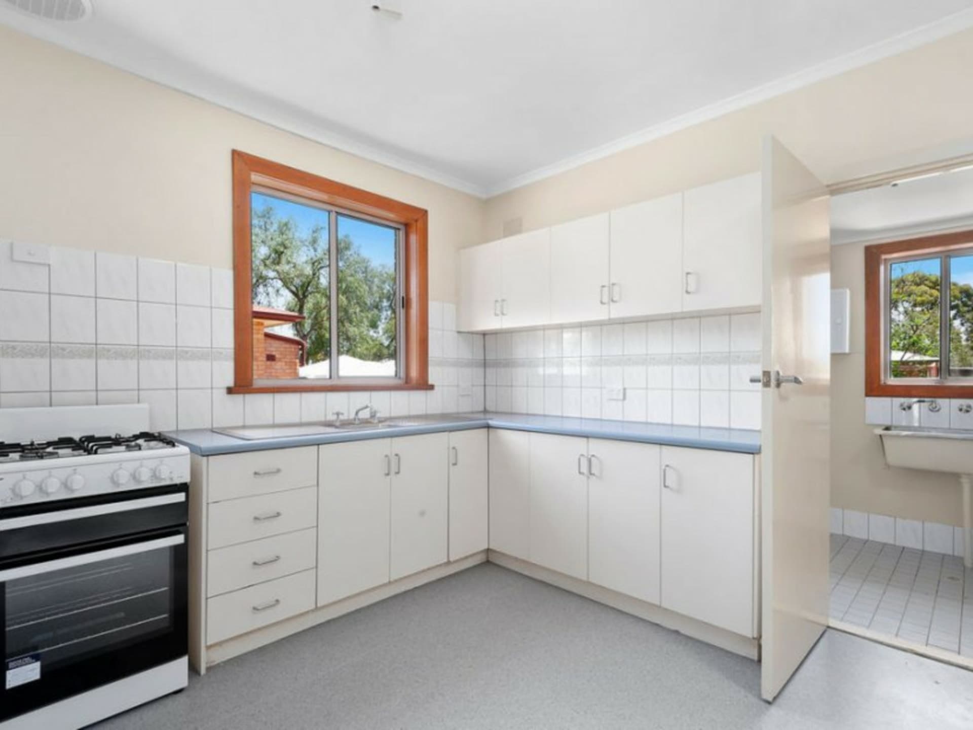 29 Easton Road Davoren Park SA, Davoren Park - Thumbnail 5