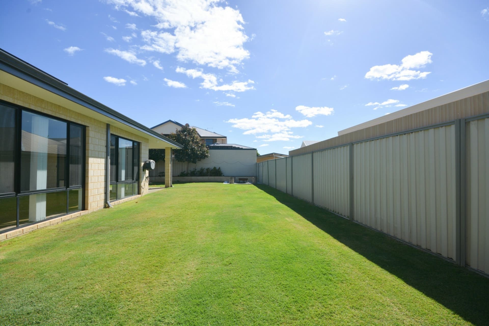 49 Balingup Loop Dawesville WA, Dawesville - Image 1