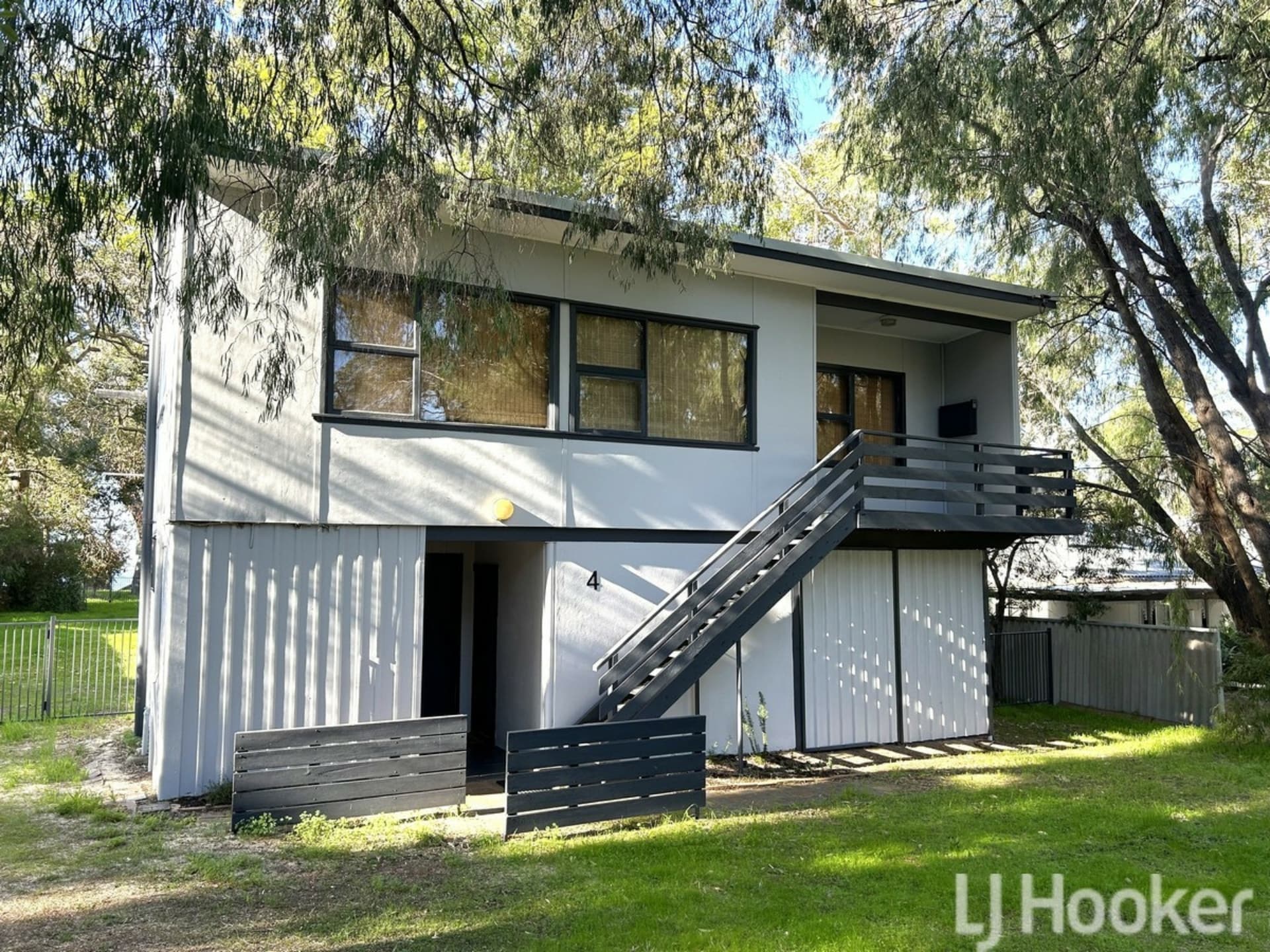 4 Durham Crescent Dawesville WA, Dawesville - Thumbnail 4