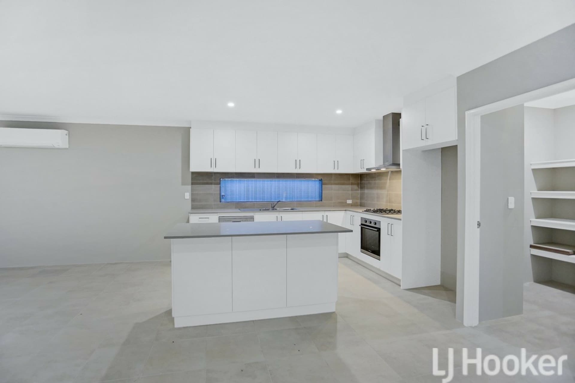 61 Dandaragan Drive Dawesville WA, Dawesville - Image 1